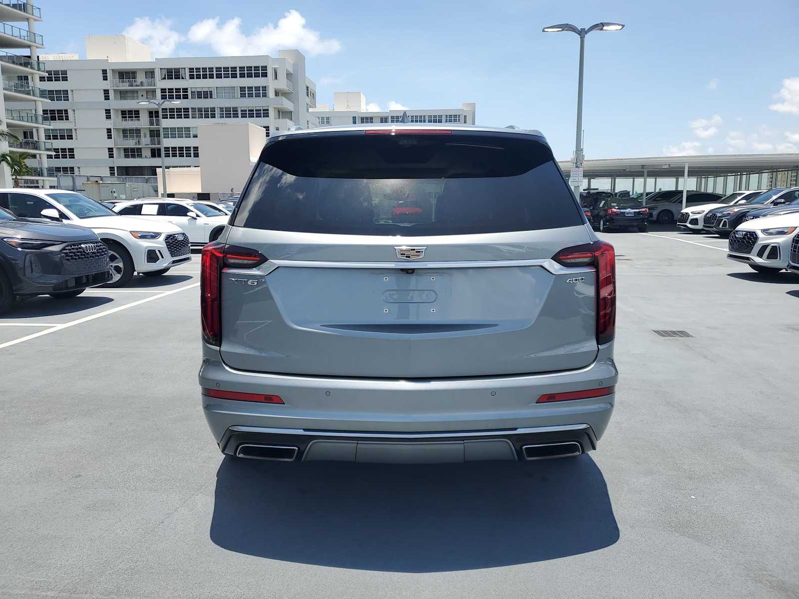 Thumbnail: 2023 Cadillac XT6 - 5