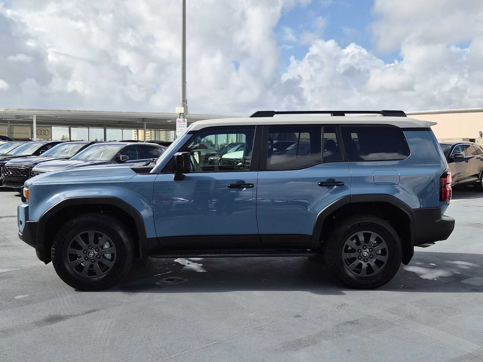 Thumbnail: 2025 Toyota Land Cruiser - 3