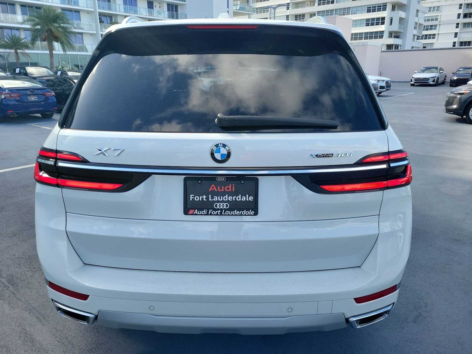 Thumbnail: 2025 BMW X7 - 5