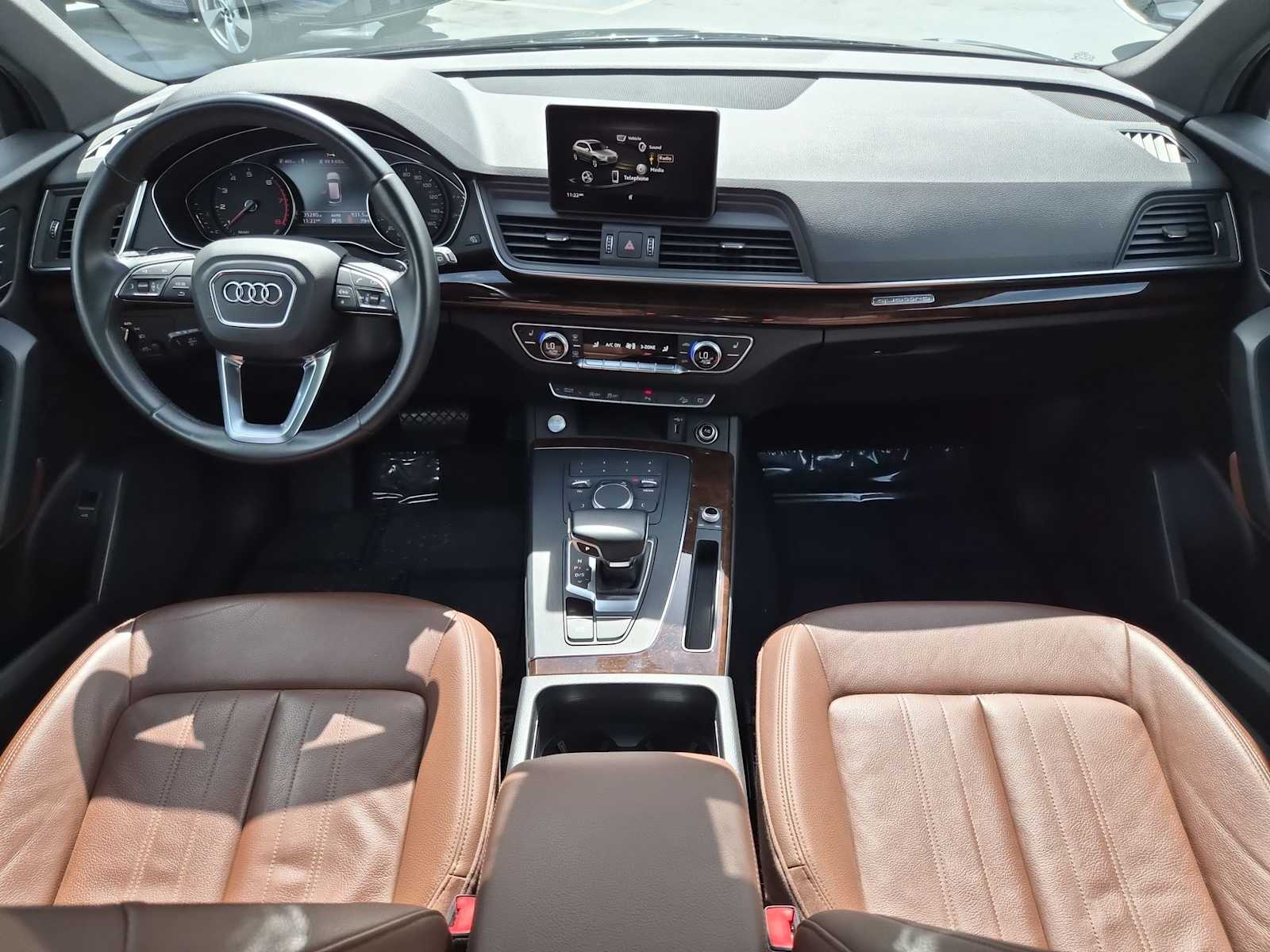 Thumbnail: 2020 Audi Q5 - 14