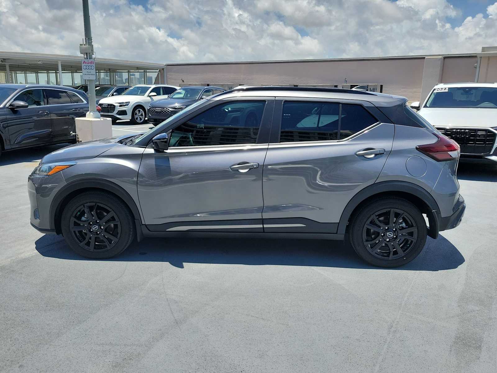 Thumbnail: 2023 Nissan Kicks - 2