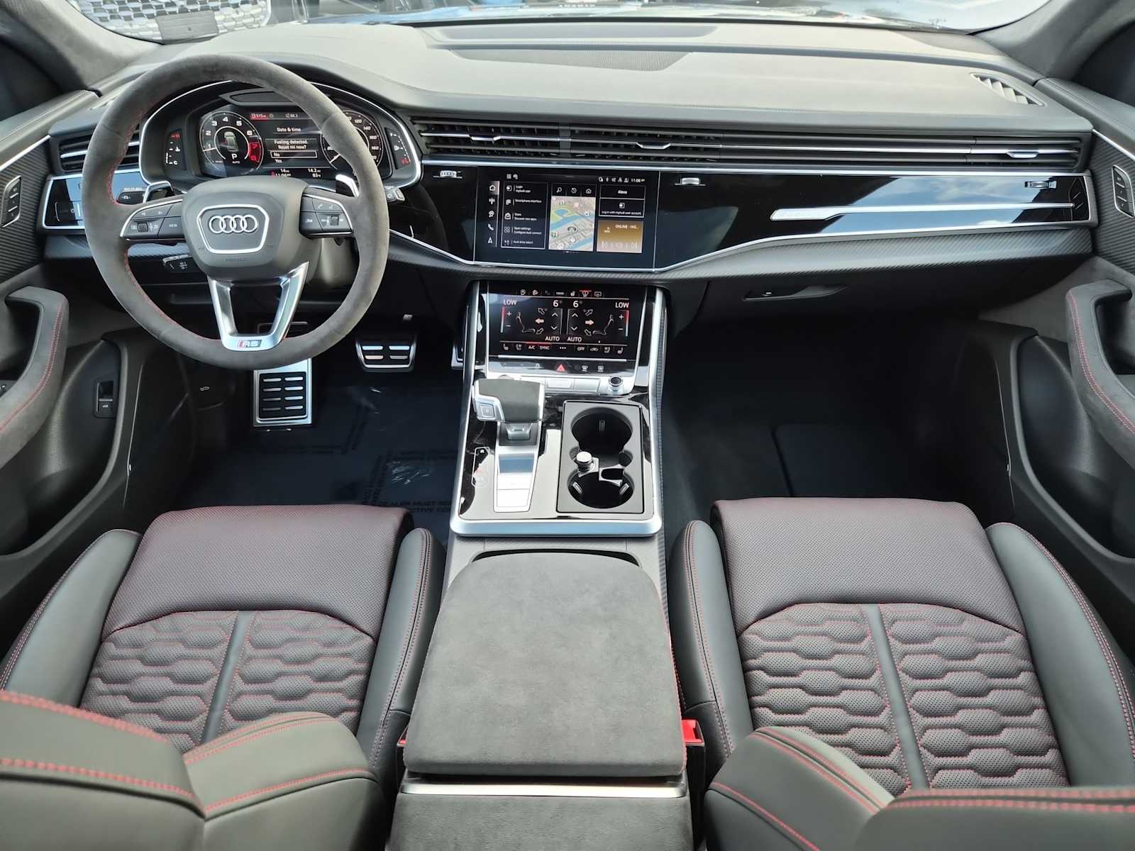 Thumbnail: 2026 Audi RS Q8 - 14