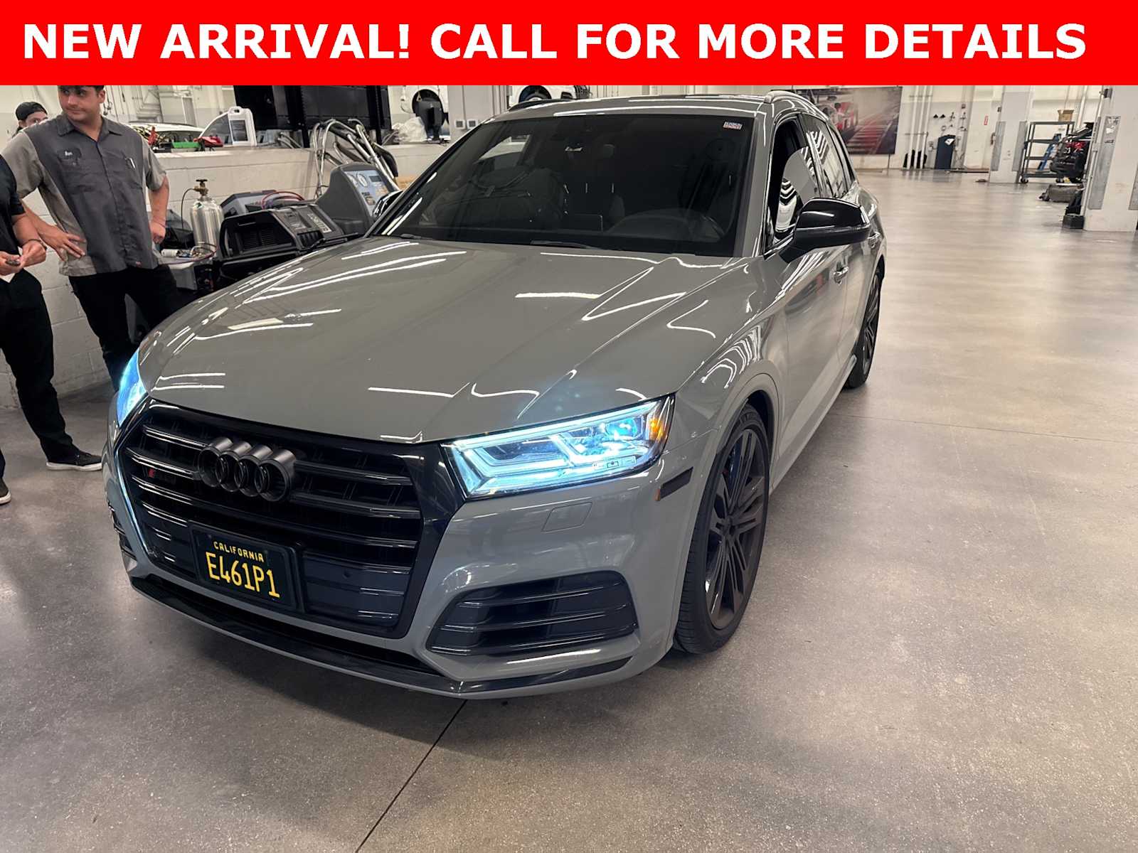 Thumbnail: 2020 Audi SQ5 - 1