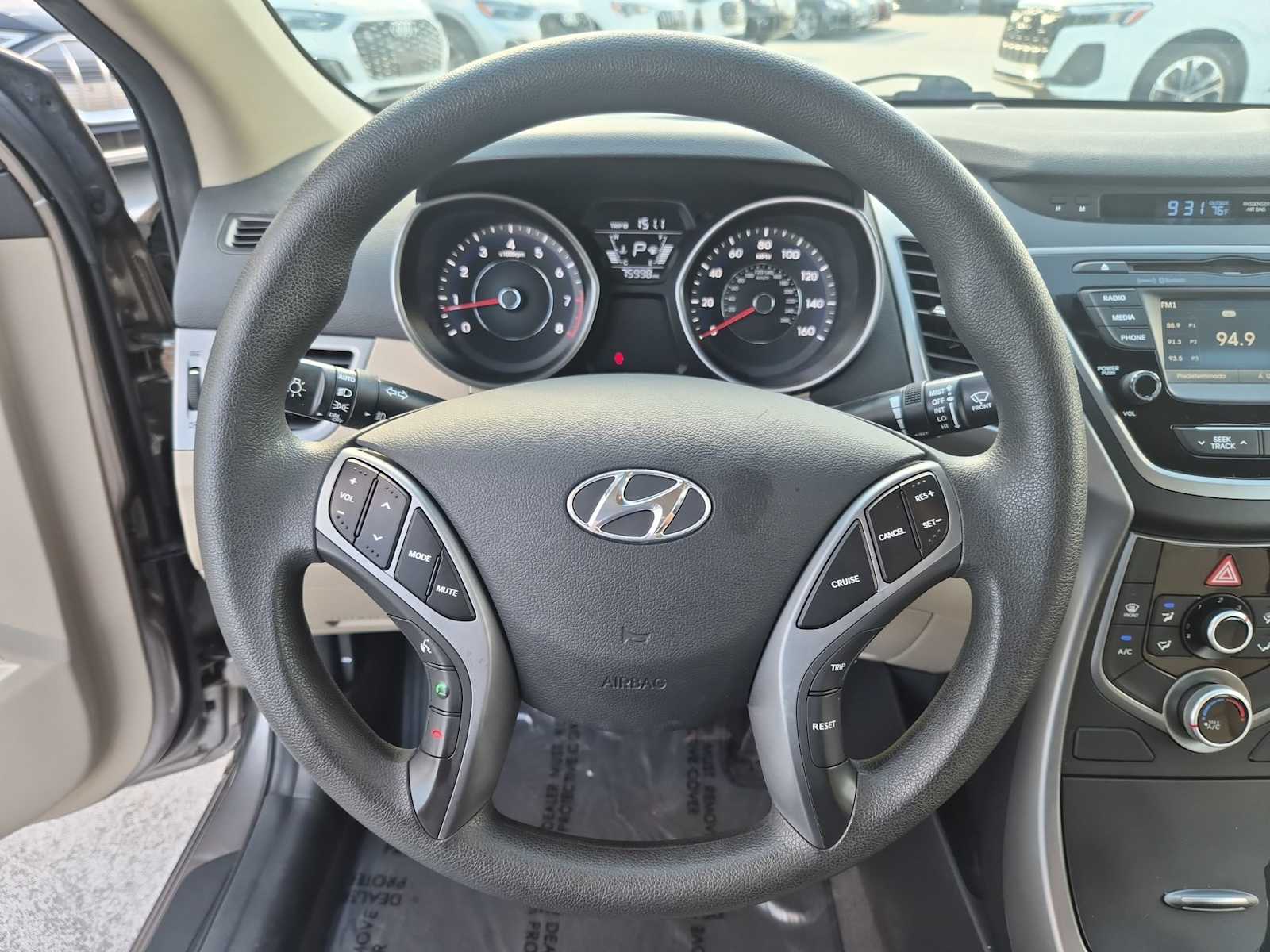 Thumbnail: 2016 Hyundai Elantra - 19