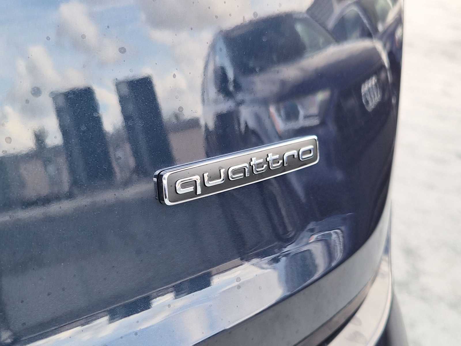 Thumbnail: 2026 Audi Q7 - 11