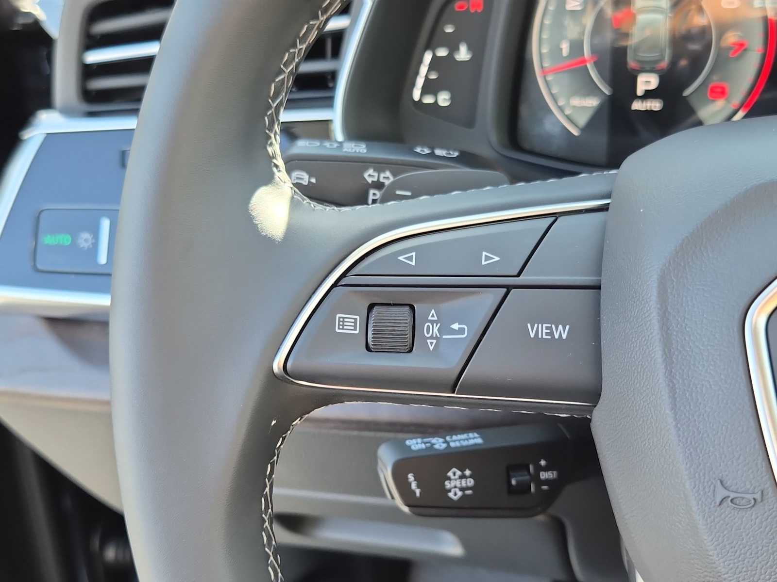 Thumbnail: 2026 Audi Q7 - 21