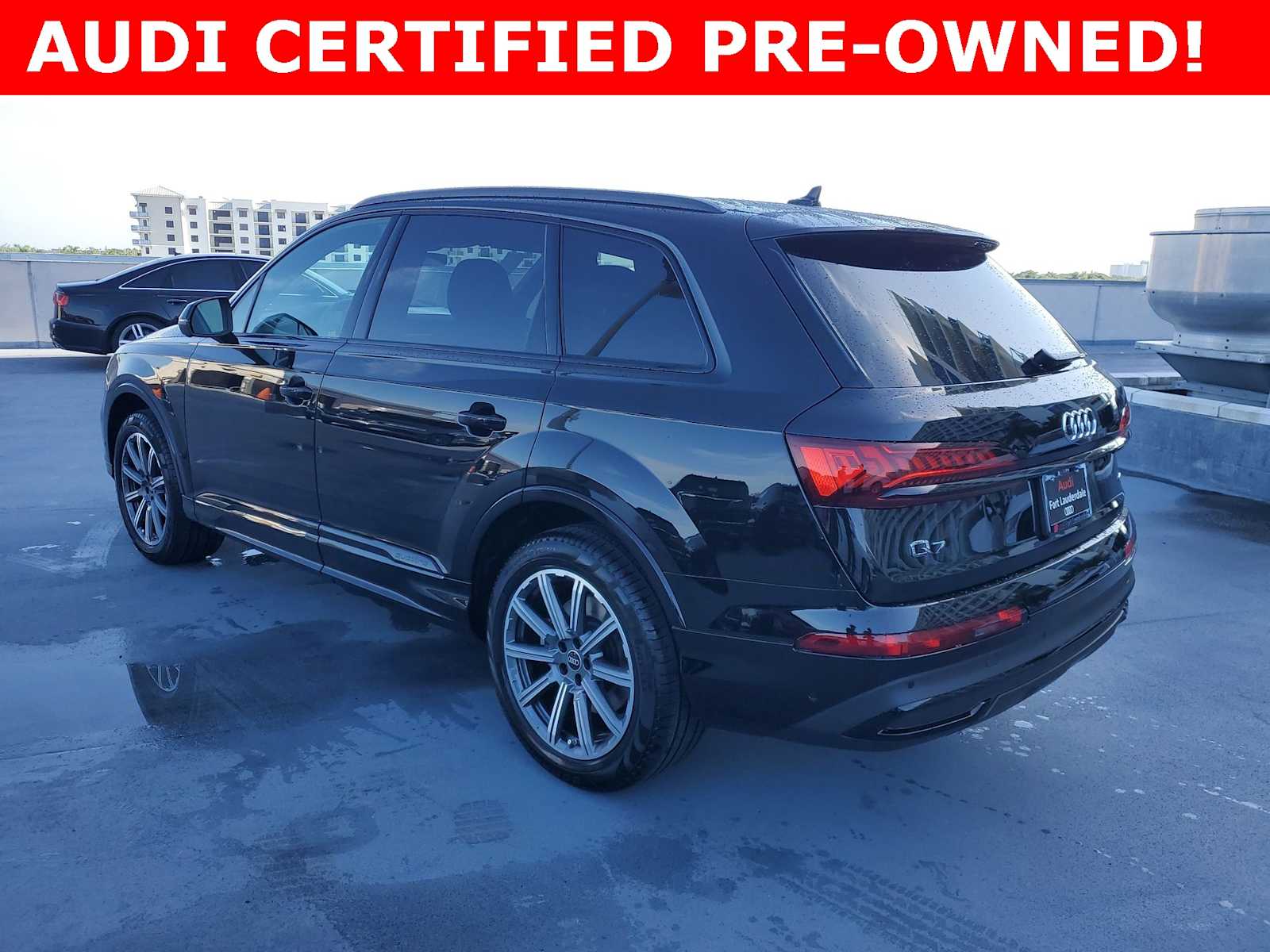 Thumbnail: 2023 Audi Q7 - 4
