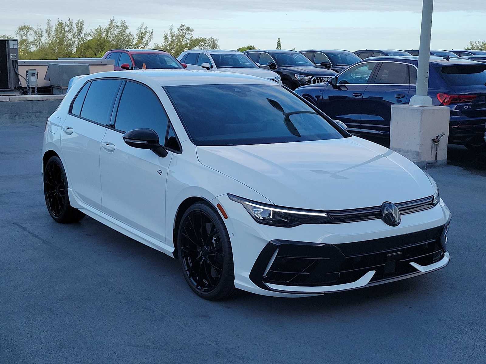 Thumbnail: 2025 Volkswagen Golf - 8