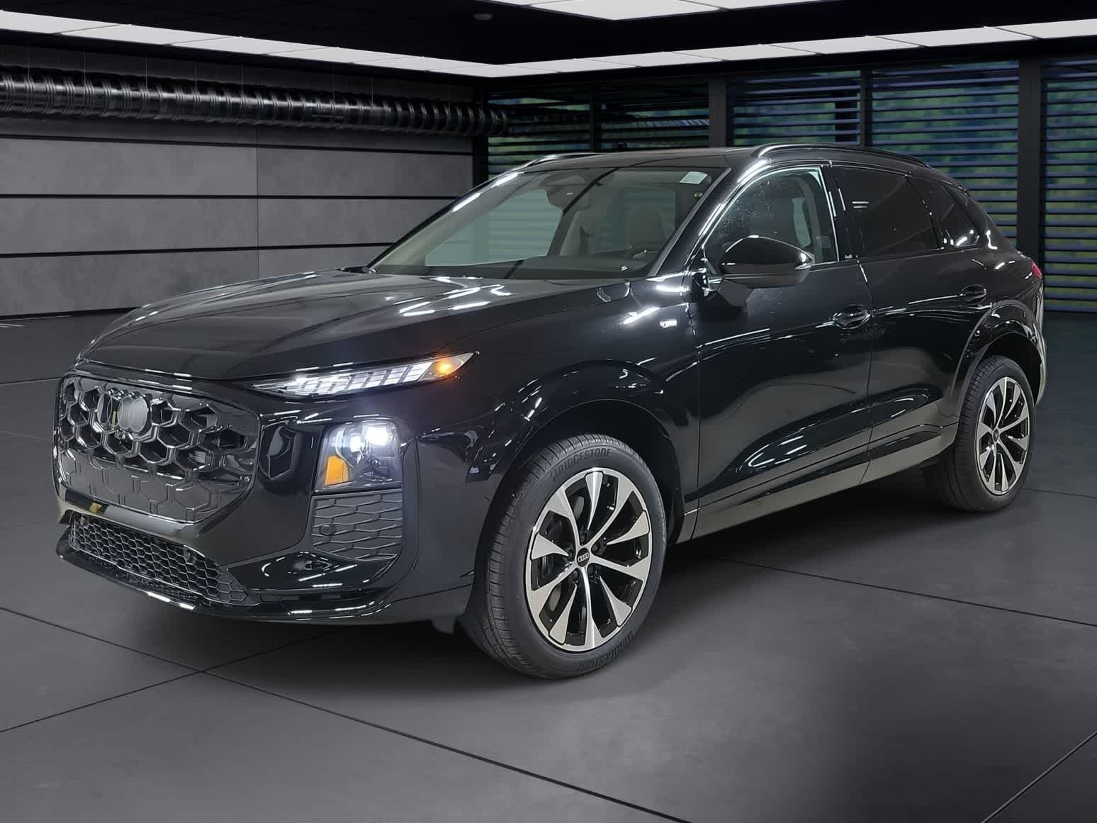Thumbnail: 2026 Audi Q3 - 1