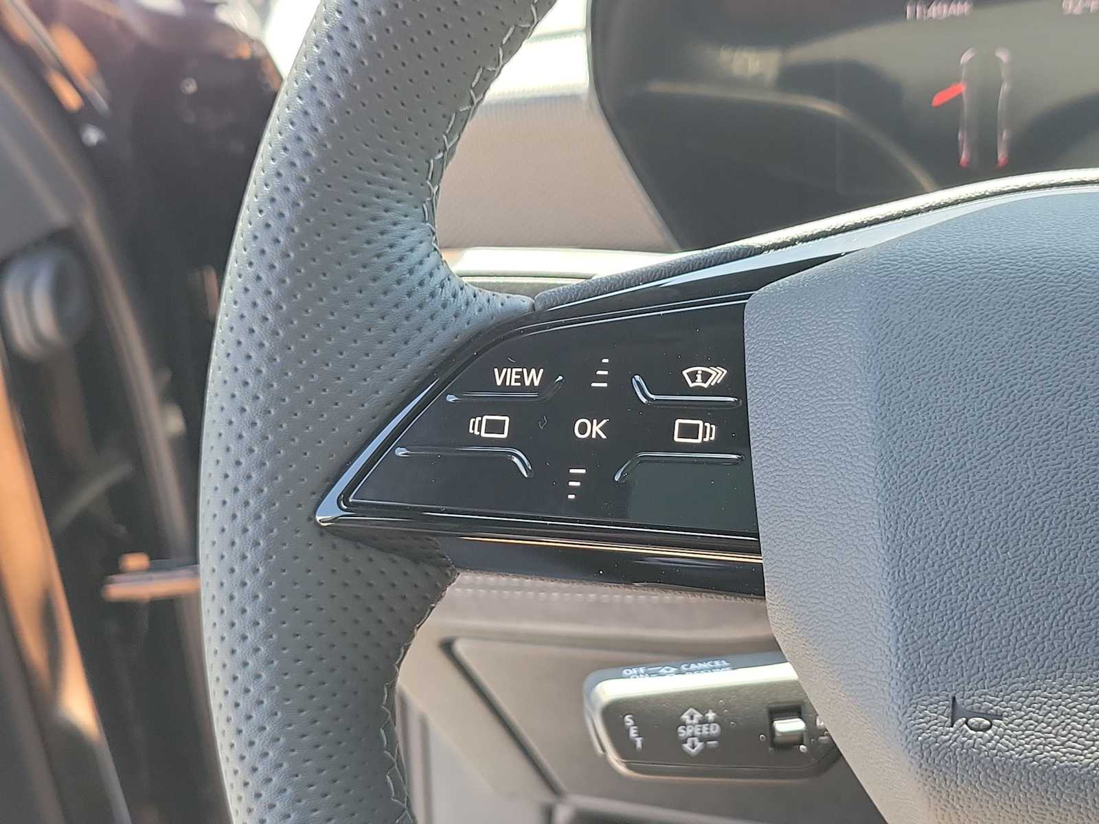 Thumbnail: 2025 Audi e-tron S - 21