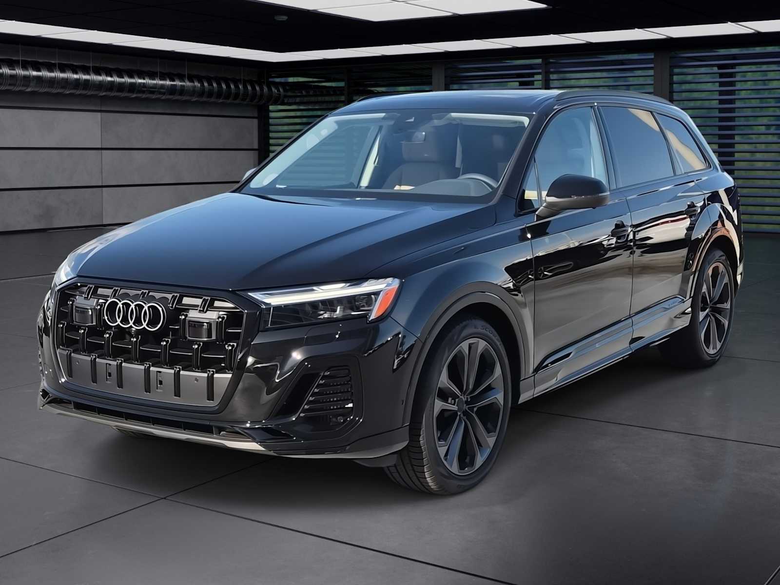 Thumbnail: 2026 Audi Q7 - 1