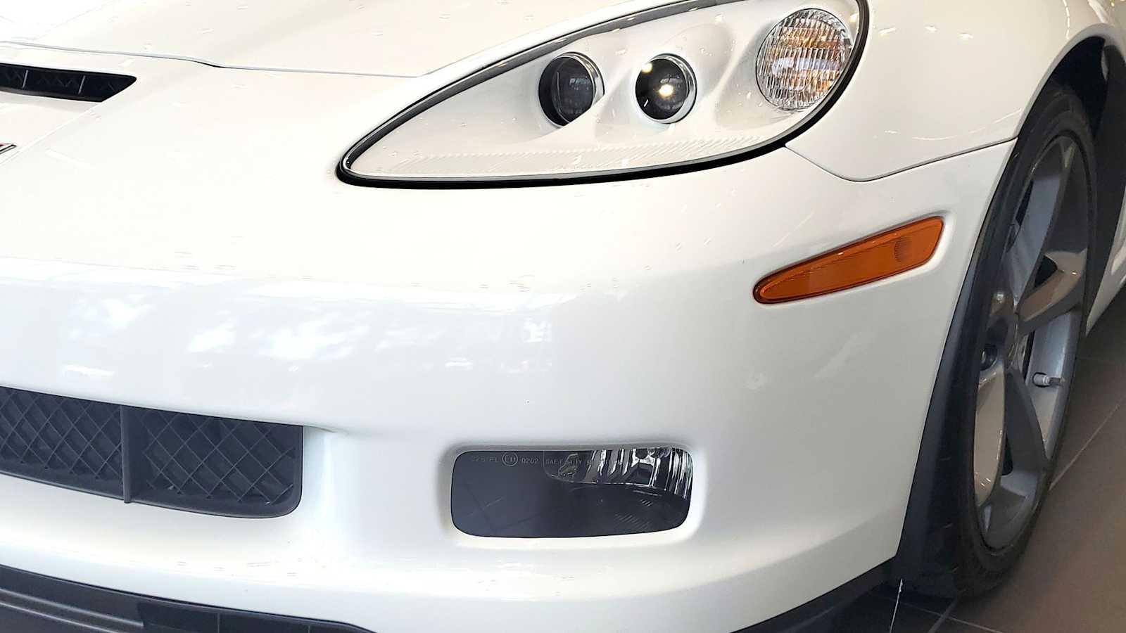 Thumbnail: 2012 Chevrolet Corvette - 9