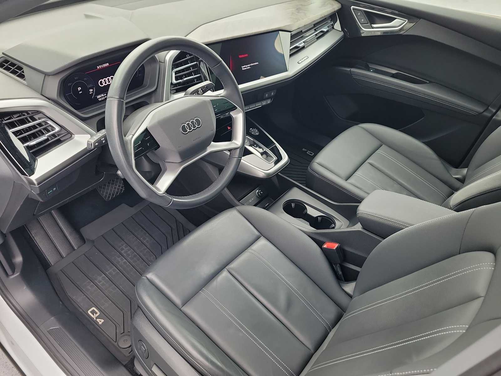 Thumbnail: 2023 Audi Q4 e-tron - 2