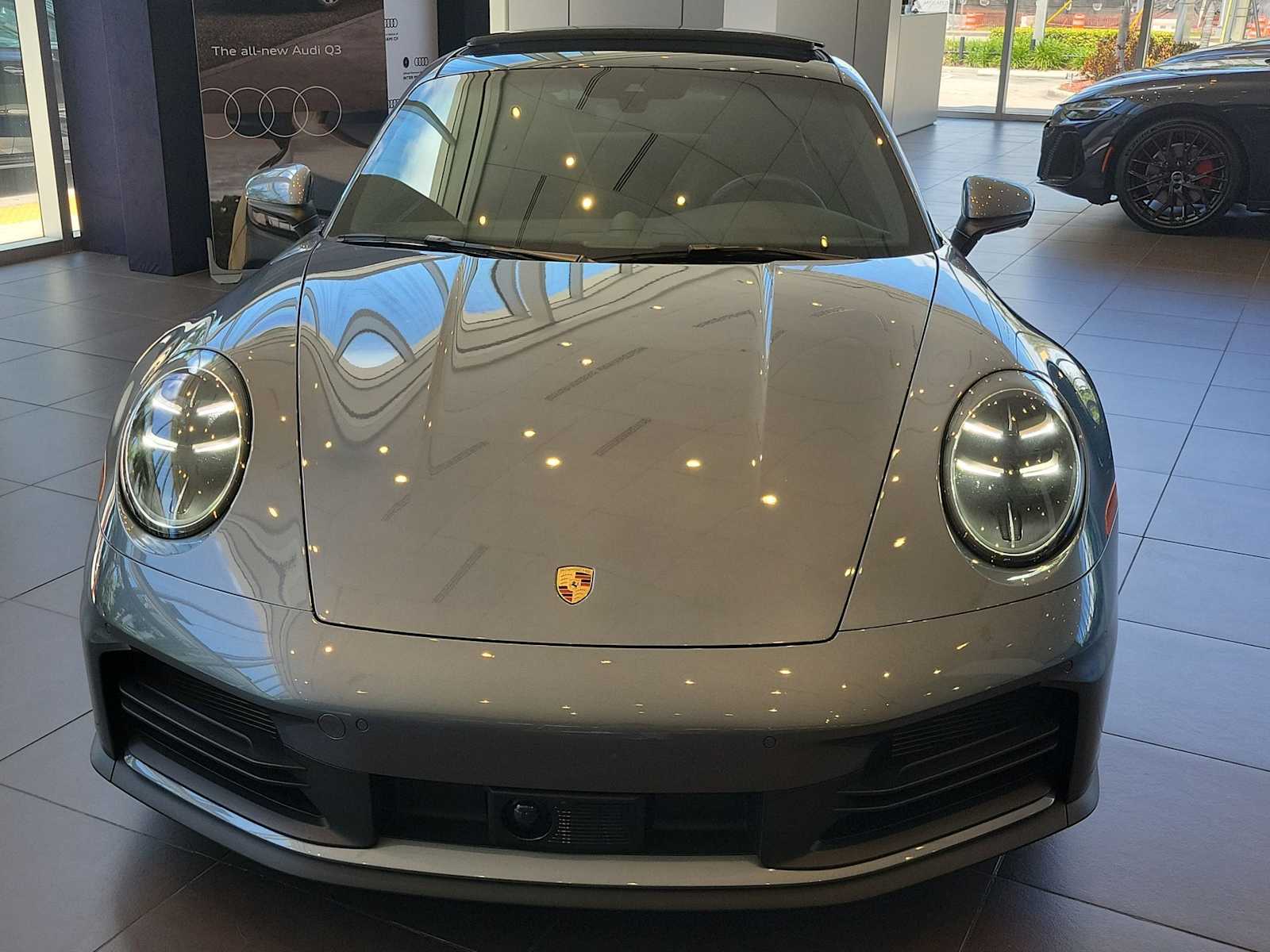 Thumbnail: 2025 Porsche 911 - 9