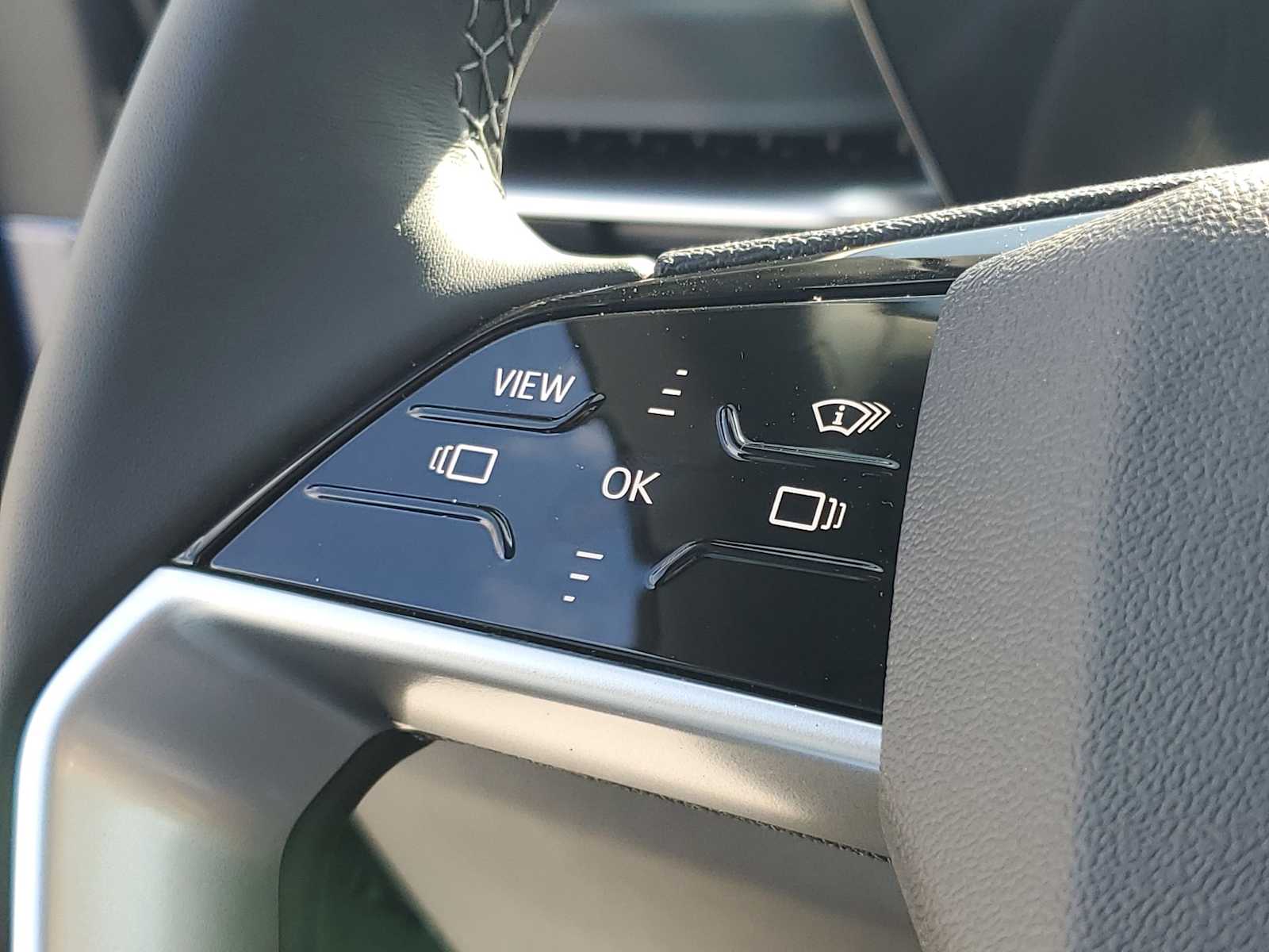 Thumbnail: 2025 Audi Q5 - 21