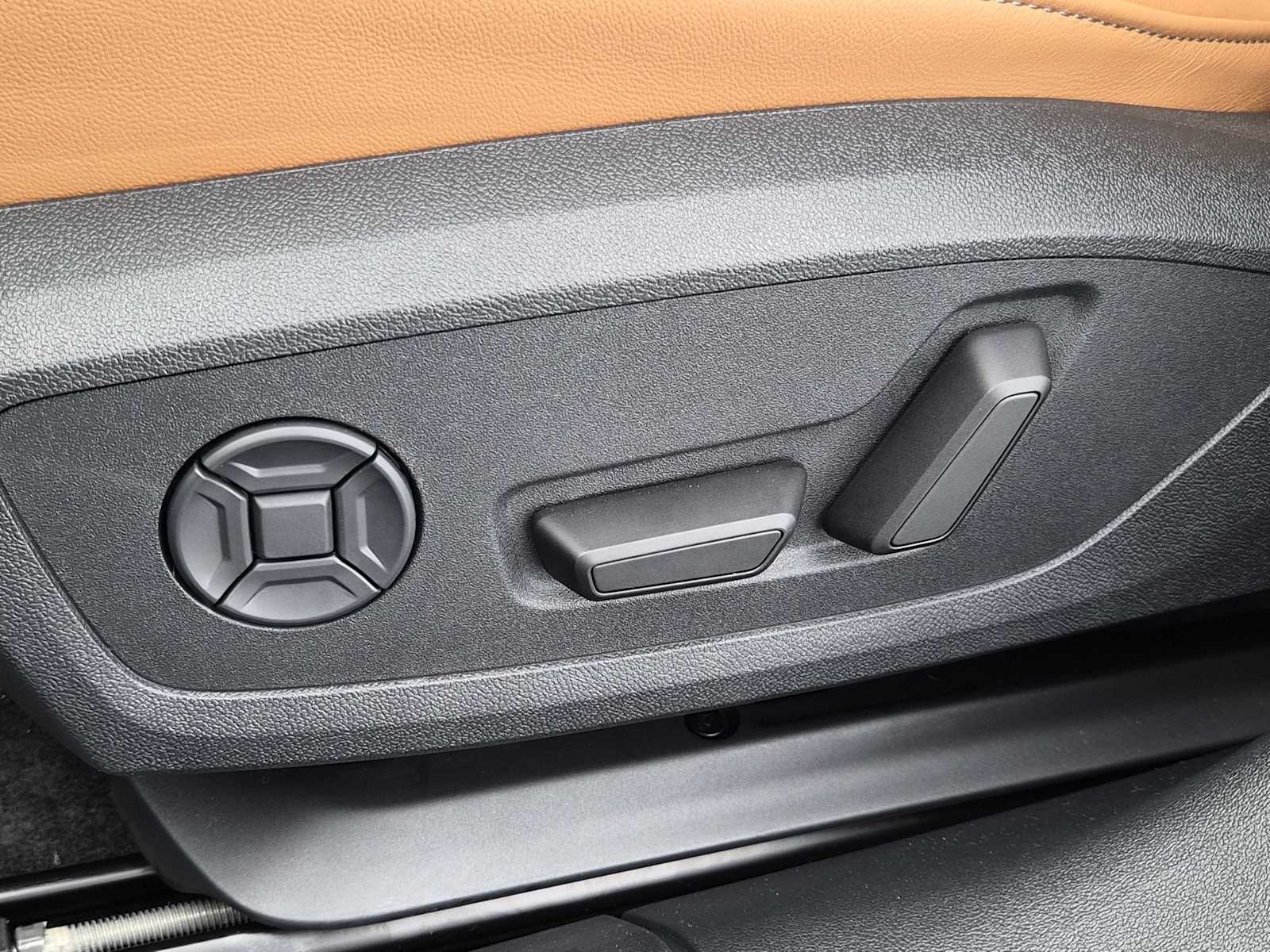 Thumbnail: 2025 Audi A5 - 14