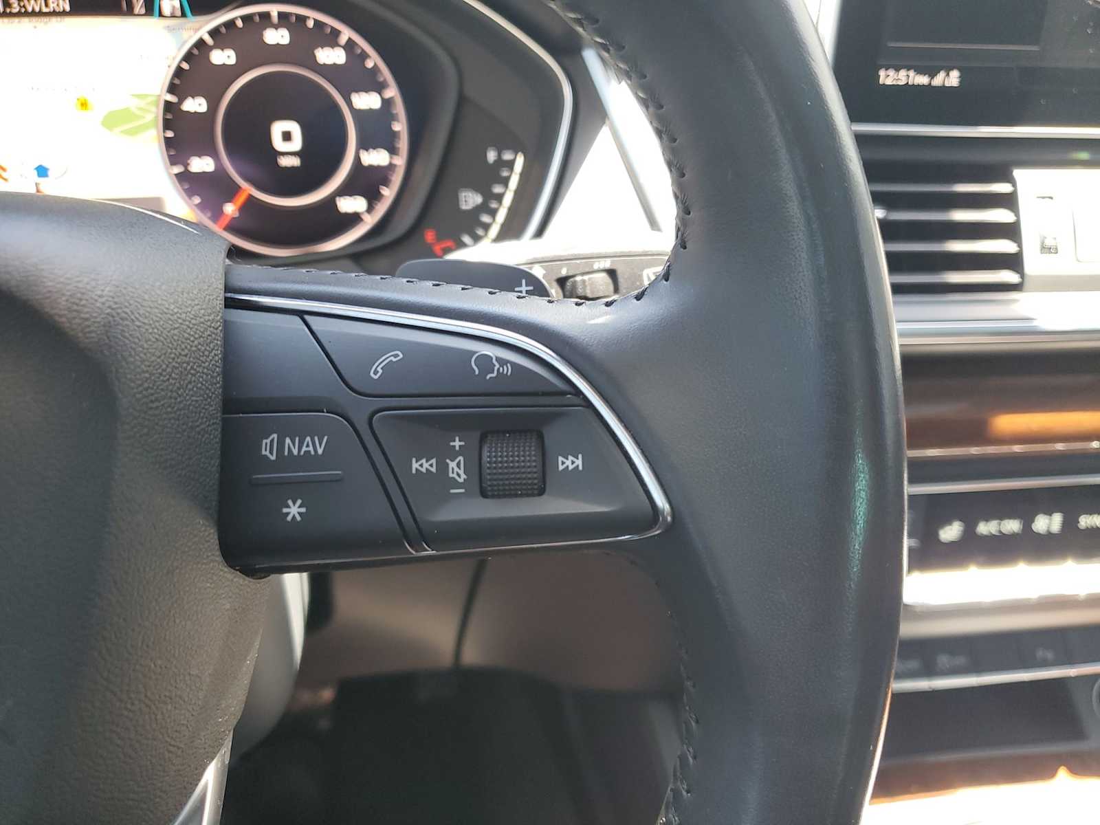 Thumbnail: 2018 Audi Q5 - 18
