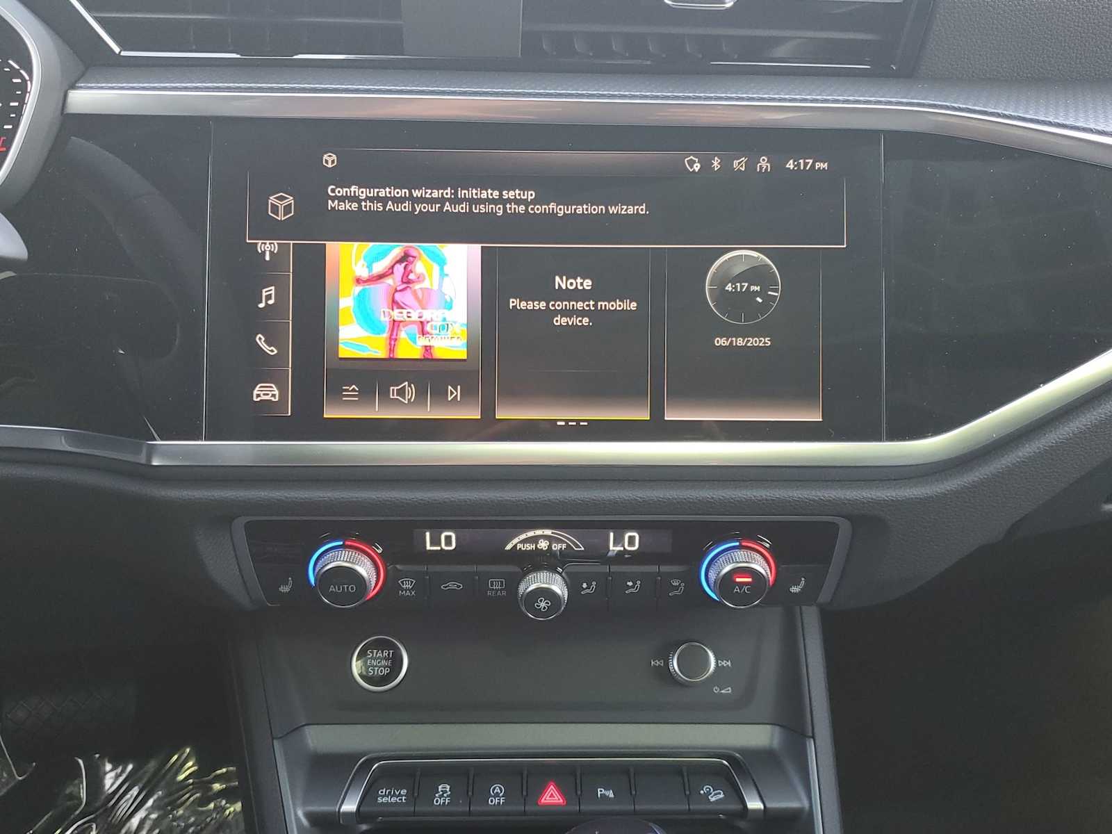 Thumbnail: 2025 Audi Q3 - 19