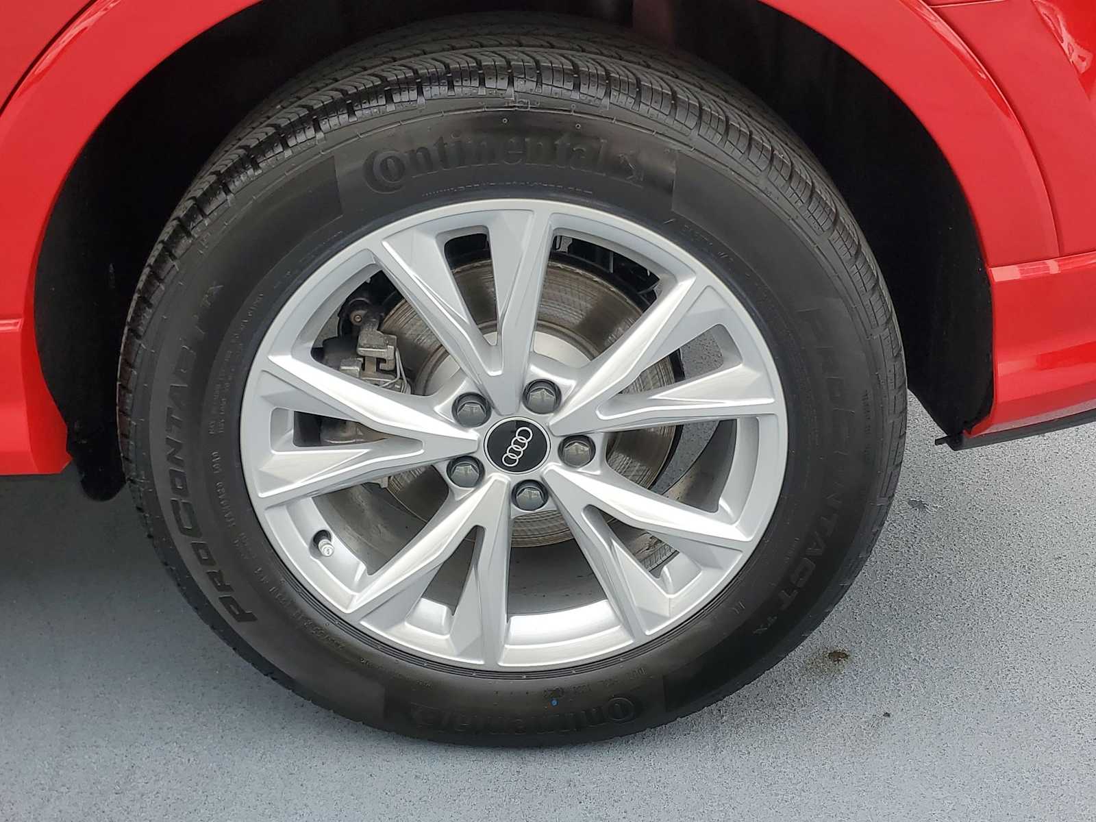 Thumbnail: 2024 Audi Q3 - 12