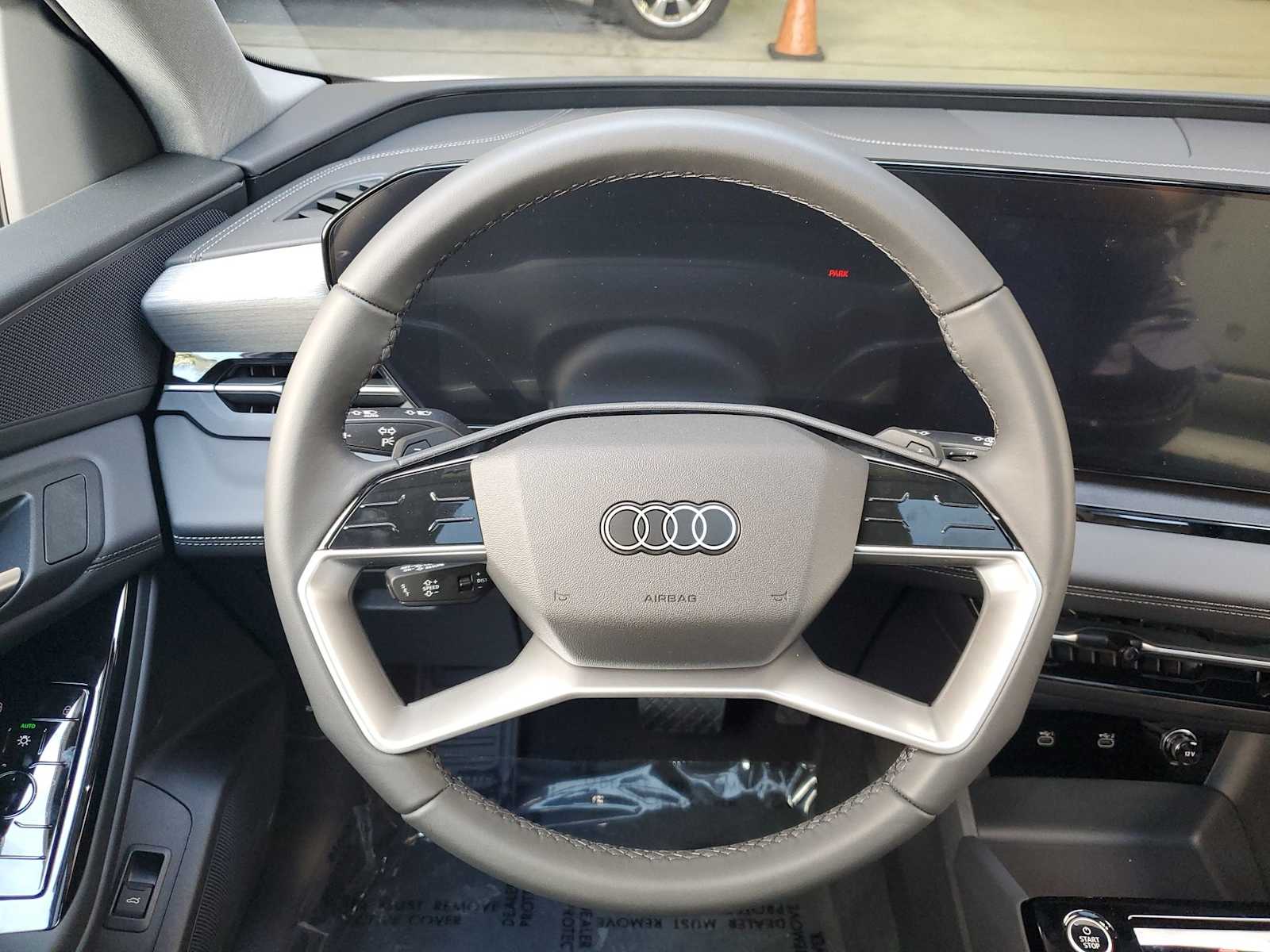 Thumbnail: 2025 Audi Q6 e-tron - 16