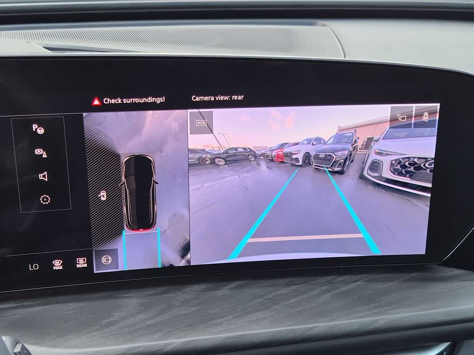 Thumbnail: 2025 Audi Q5 - 24