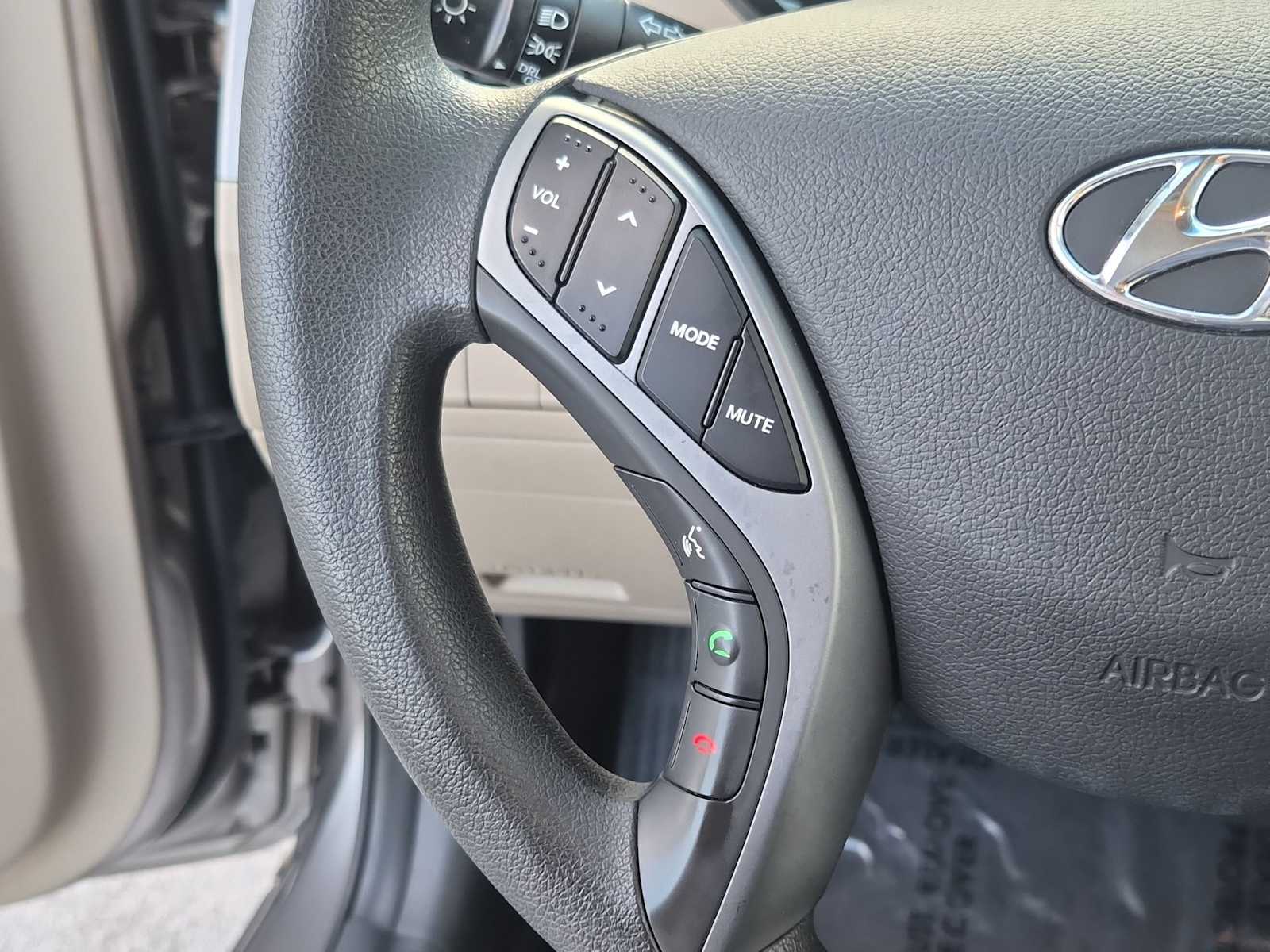 Thumbnail: 2016 Hyundai Elantra - 20