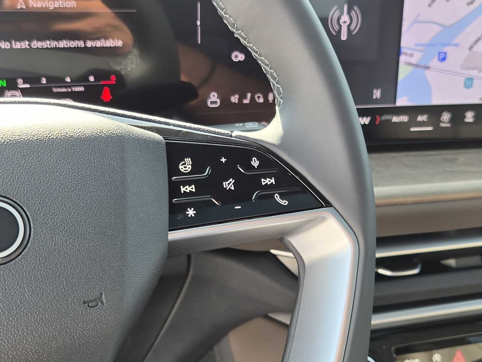 Thumbnail: 2025 Audi Q5 - 22