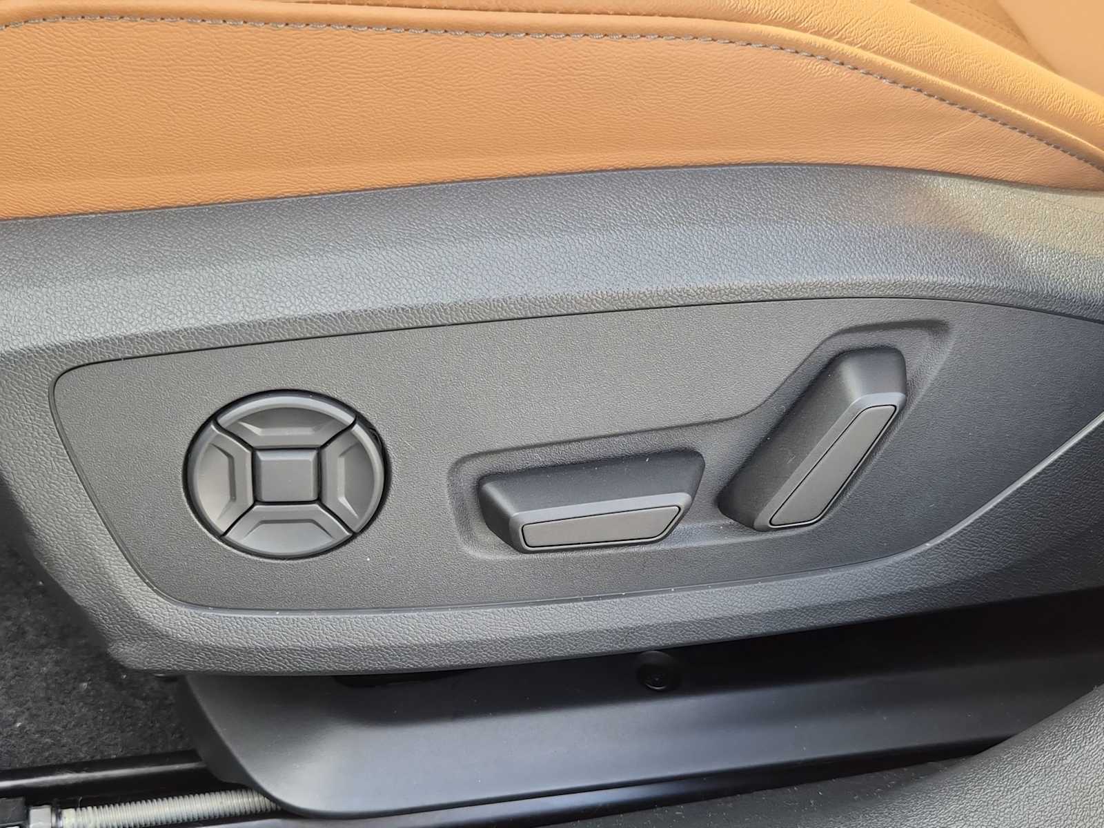 Thumbnail: 2025 Audi A5 - 16