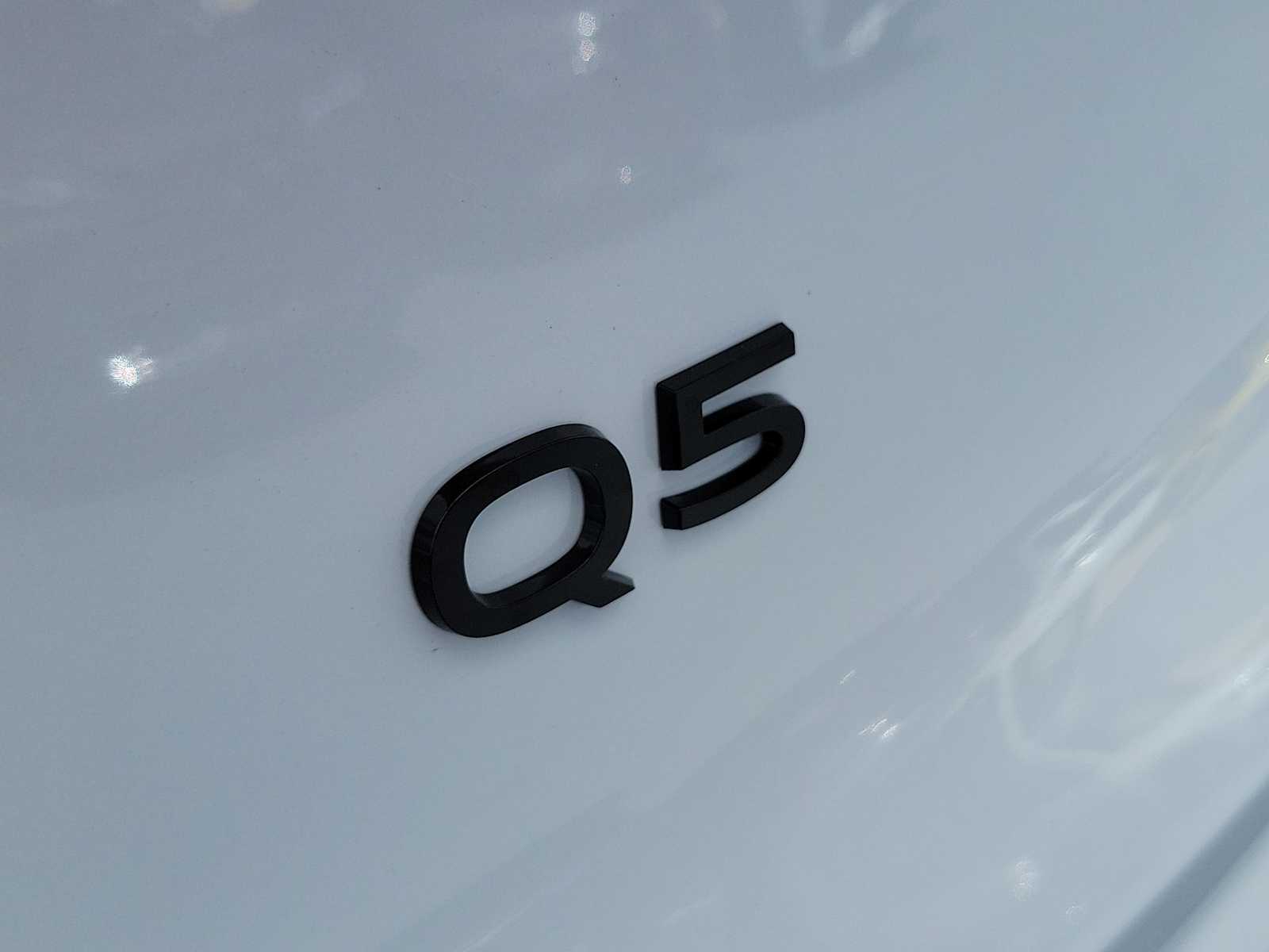 Thumbnail: 2026 Audi Q5 - 17