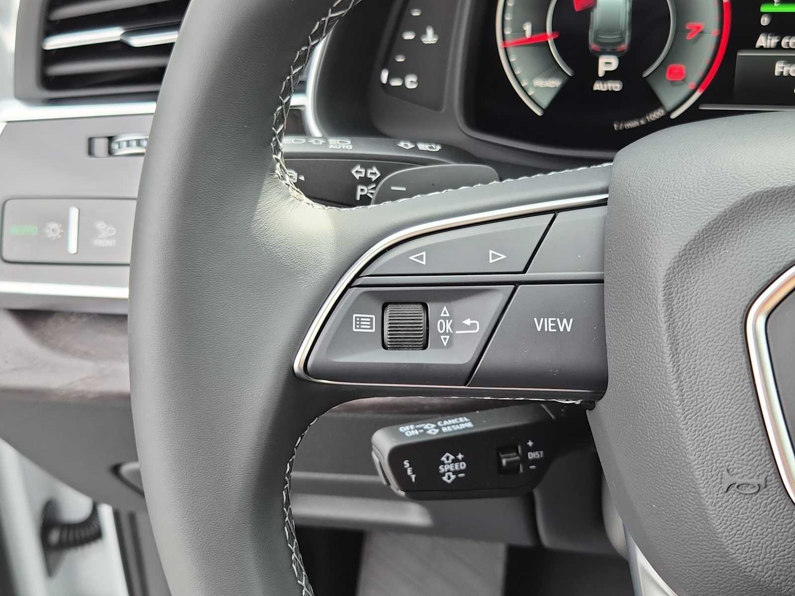 Thumbnail: 2026 Audi Q7 - 21