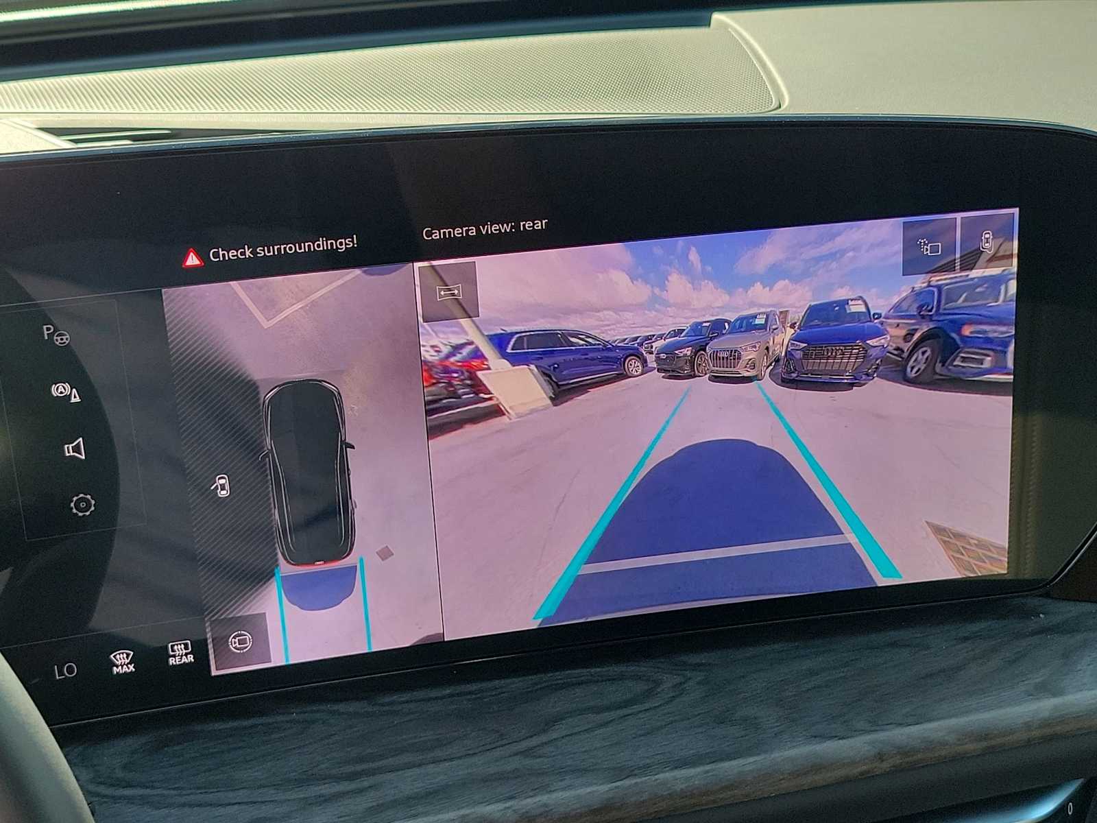 Thumbnail: 2025 Audi Q5 - 24