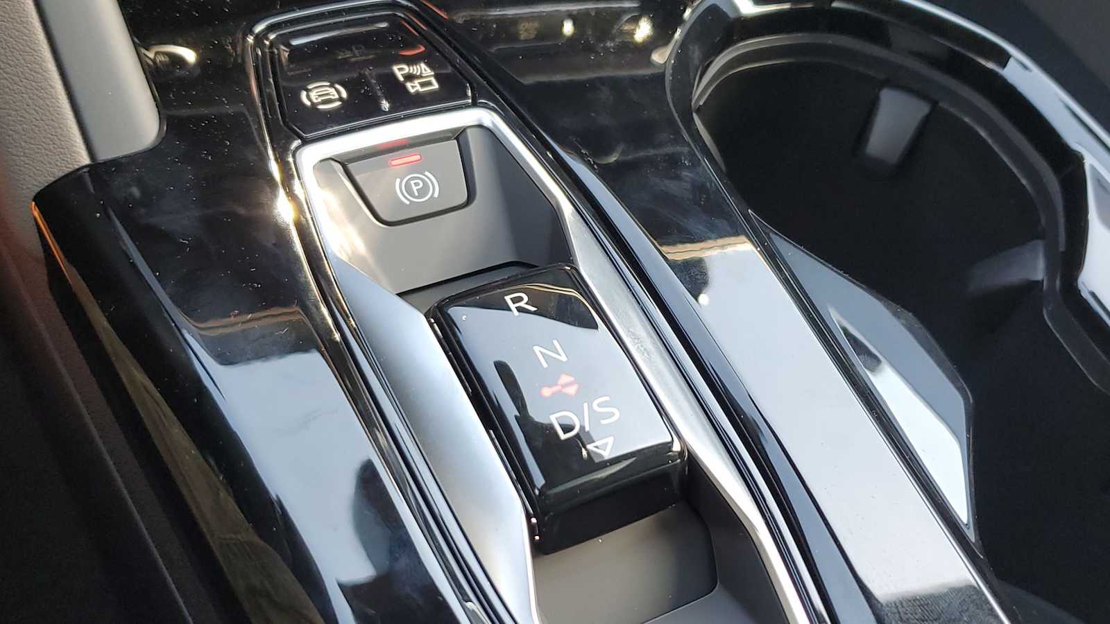 Thumbnail: 2026 Audi Q5 - 32