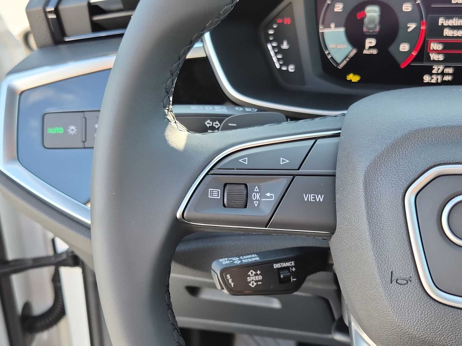 Thumbnail: 2025 Audi Q3 - 21