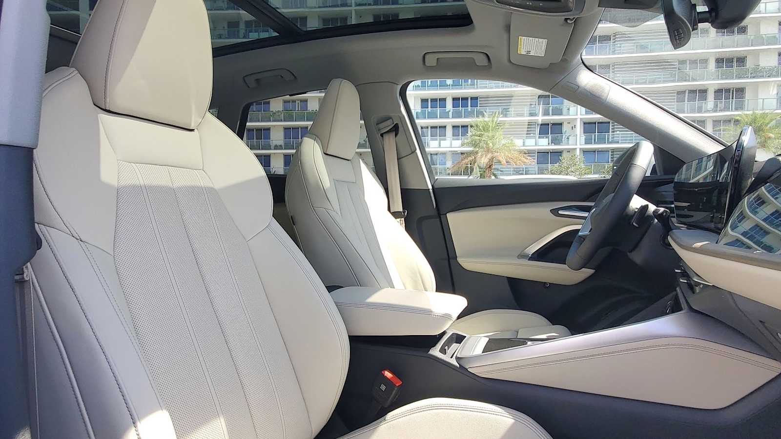 Thumbnail: 2025 Audi Q5 - 22