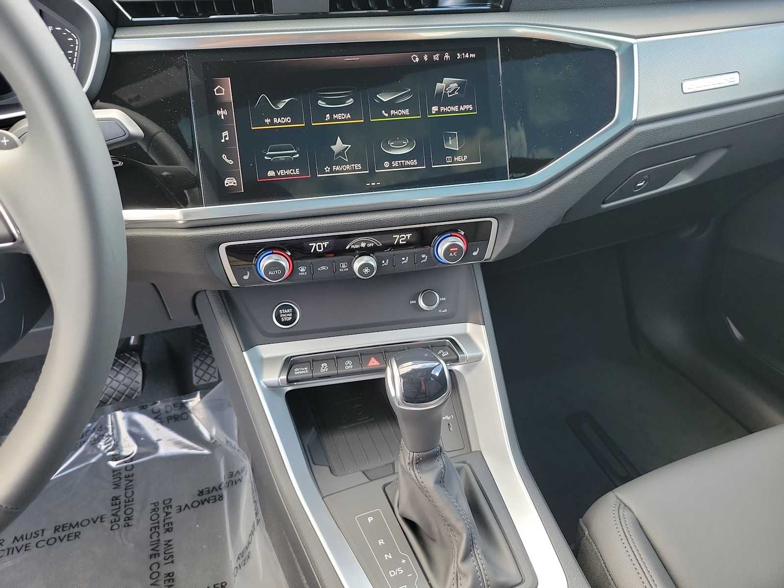 Thumbnail: 2025 Audi Q3 - 23