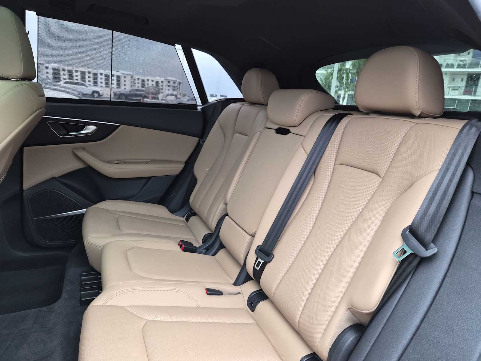 Thumbnail: 2023 Audi Q8 - 19