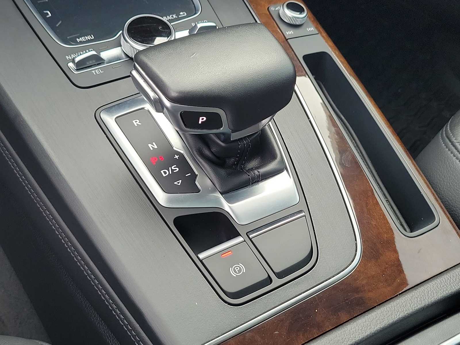Thumbnail: 2019 Audi Q5 - 25