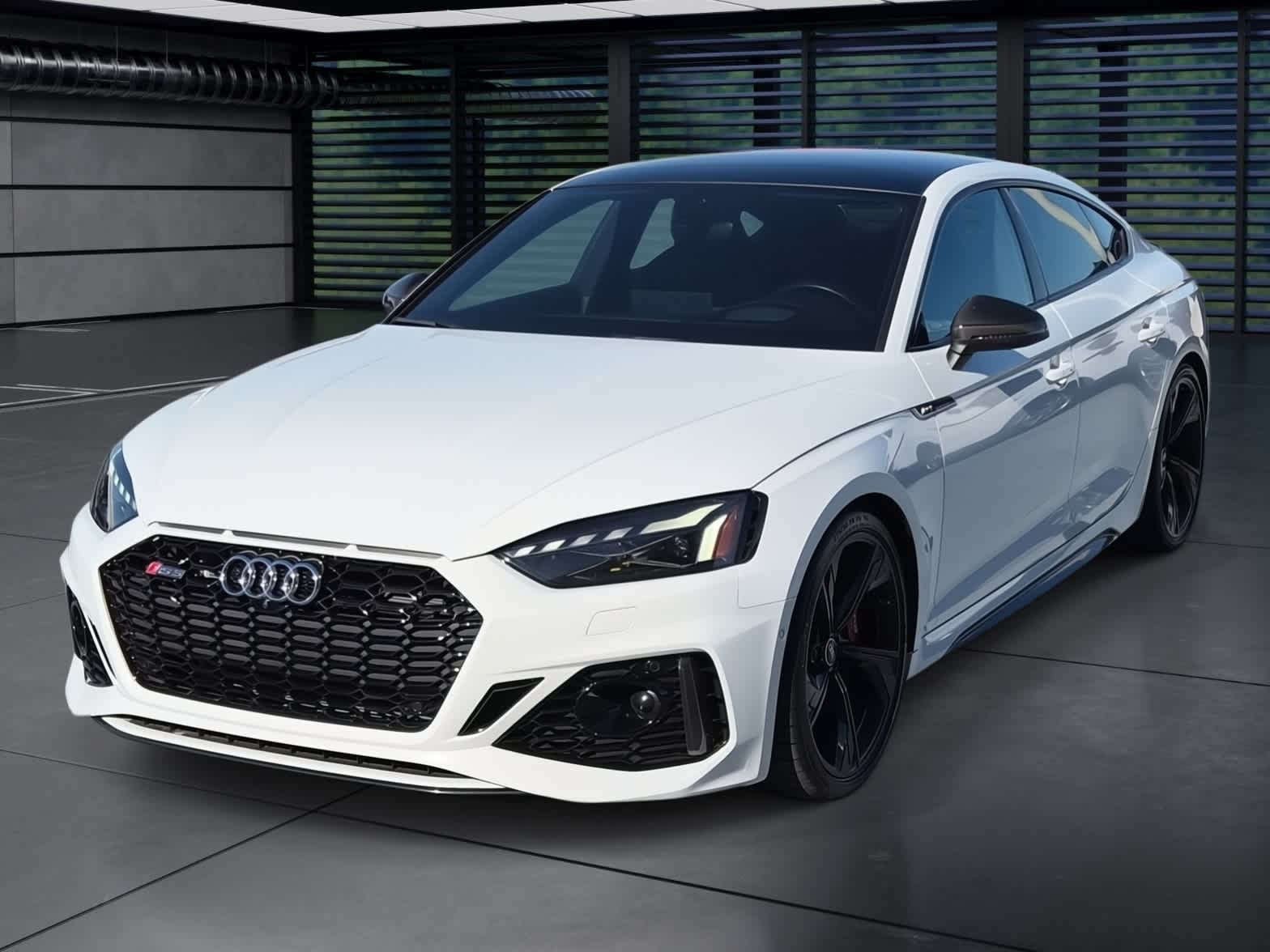 Thumbnail: 2023 Audi RS 5 - 1