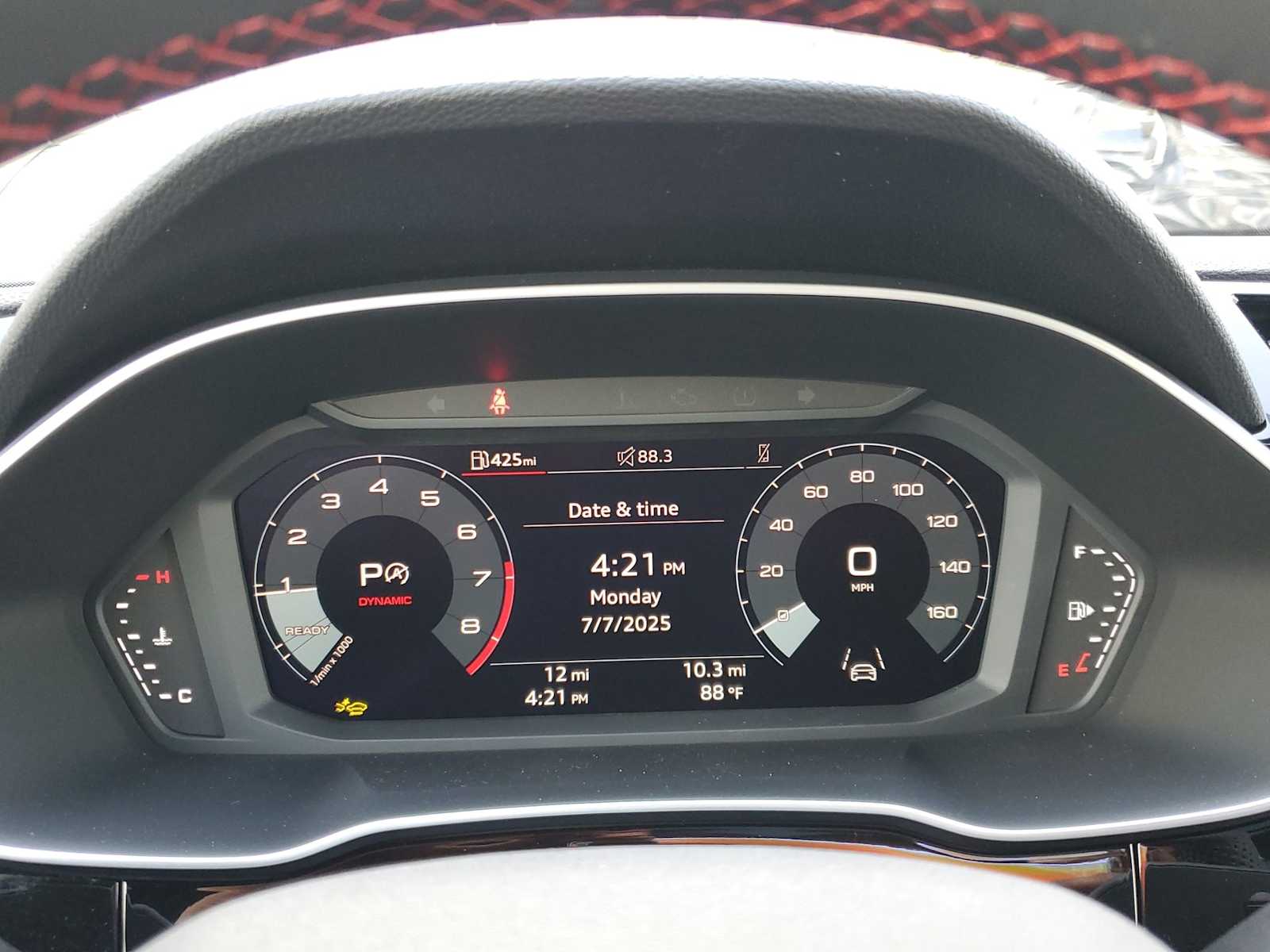 Thumbnail: 2025 Audi Q3 - 22