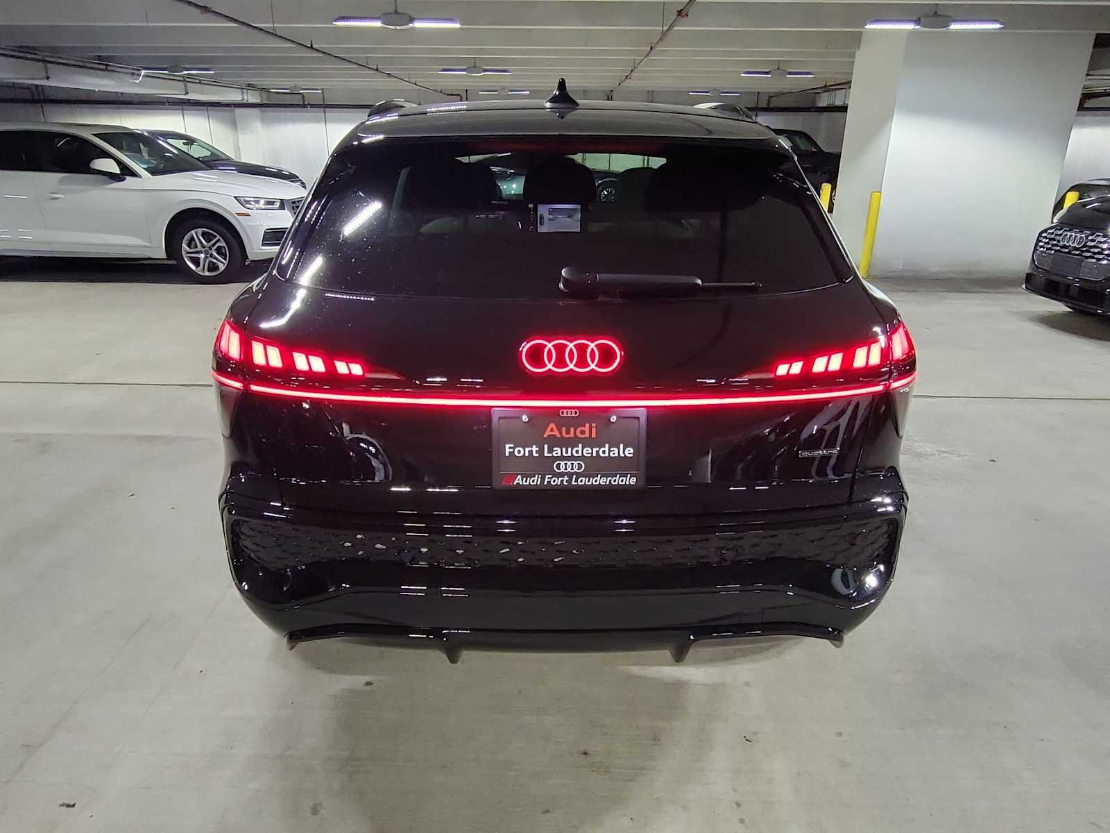 Thumbnail: 2026 Audi Q3 - 5