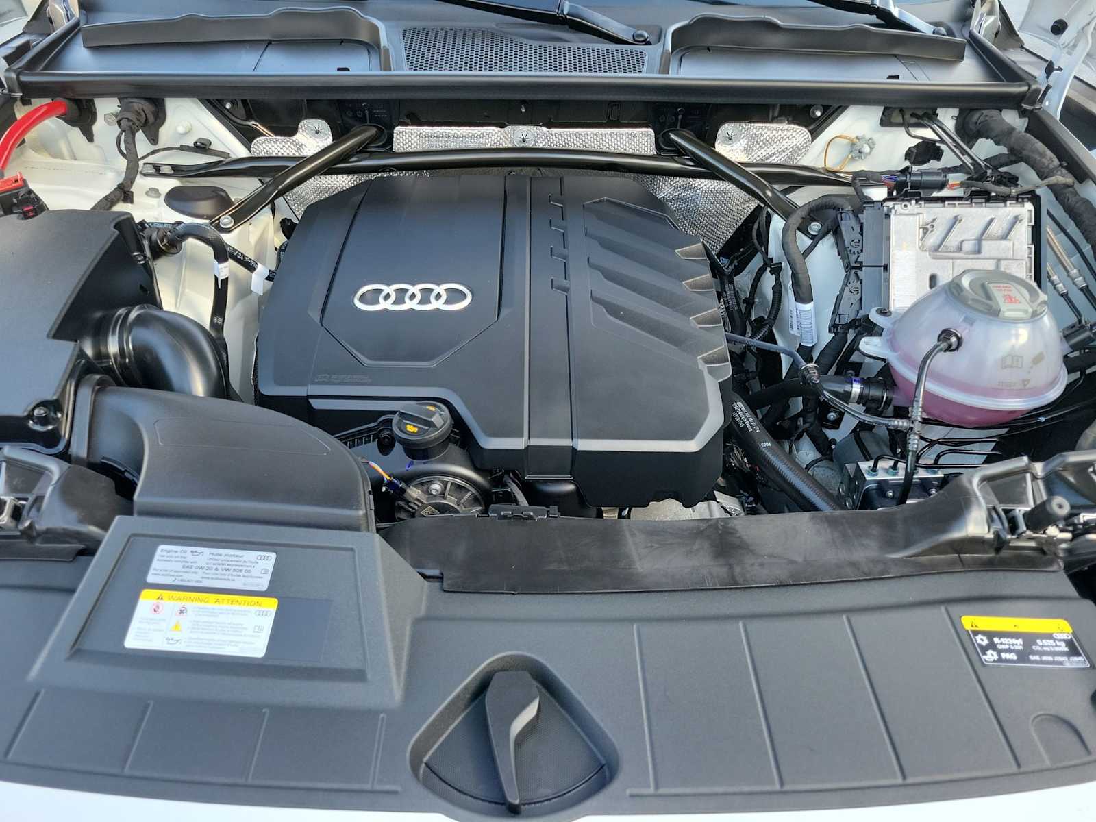 Thumbnail: 2025 Audi Q5 - 14