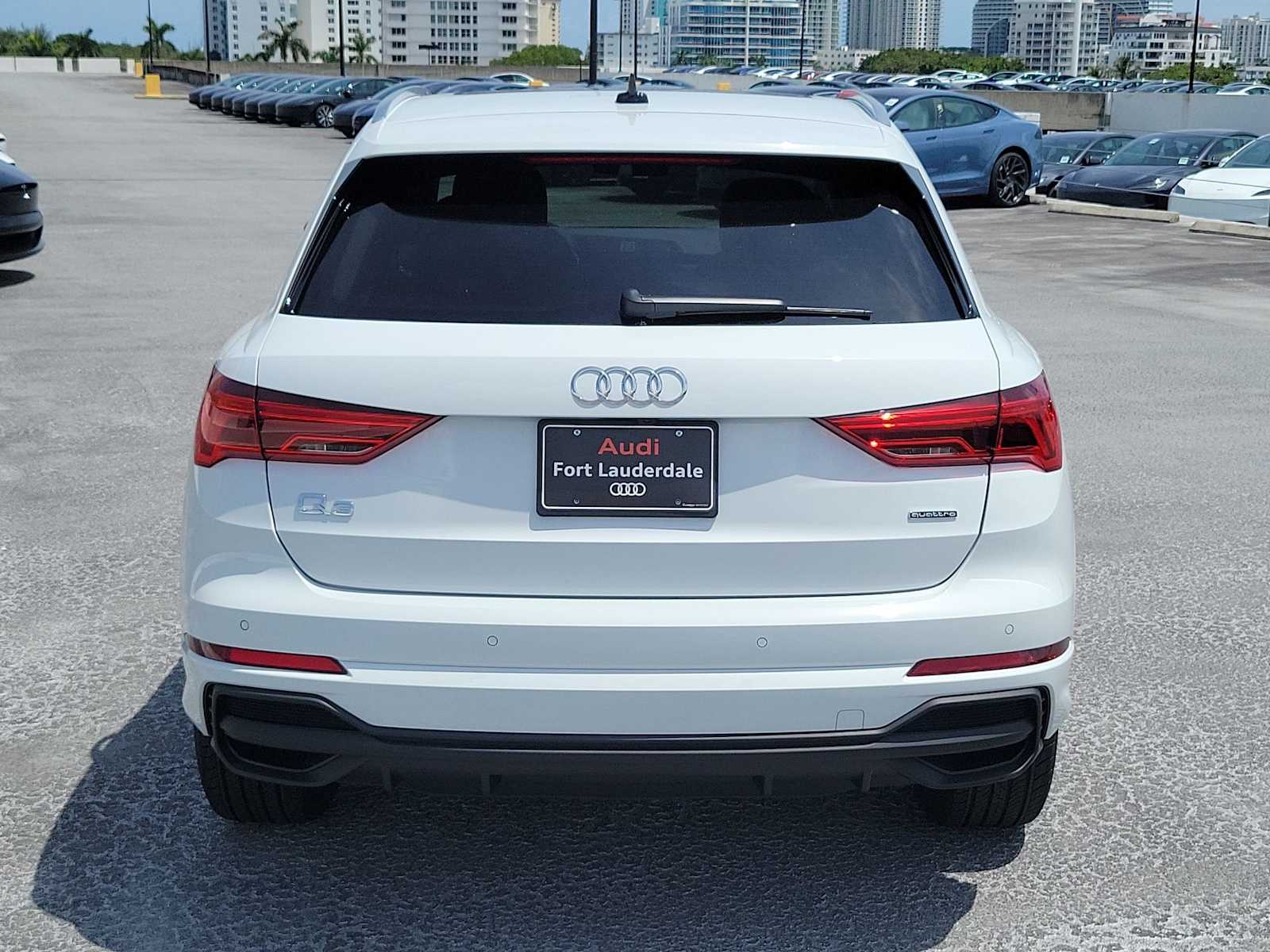 Thumbnail: 2025 Audi Q3 - 5