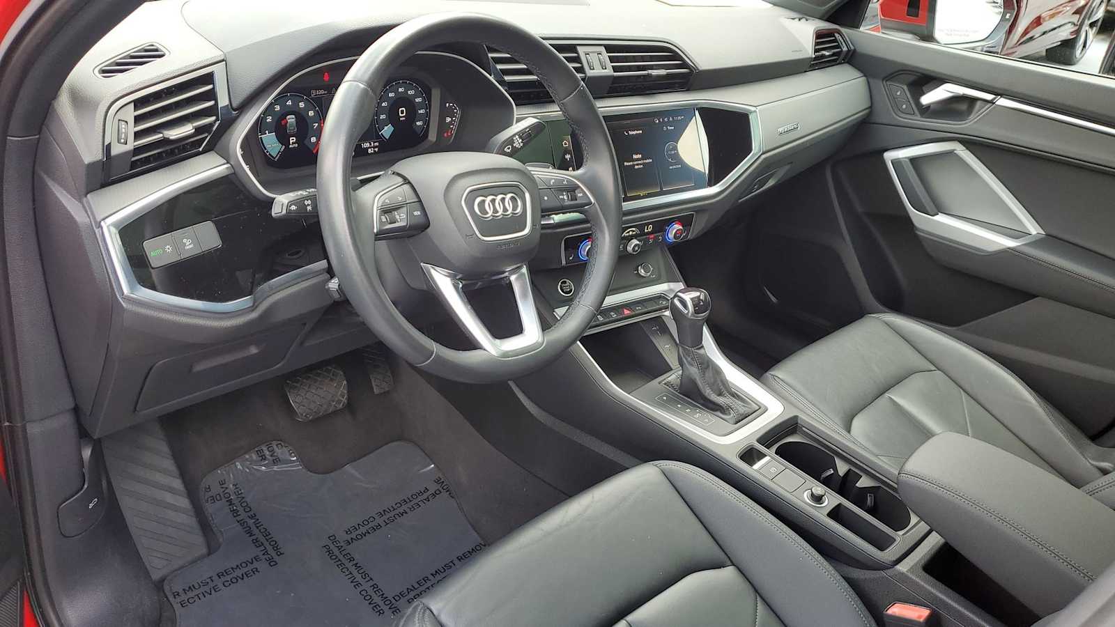 Thumbnail: 2023 Audi Q3 - 2