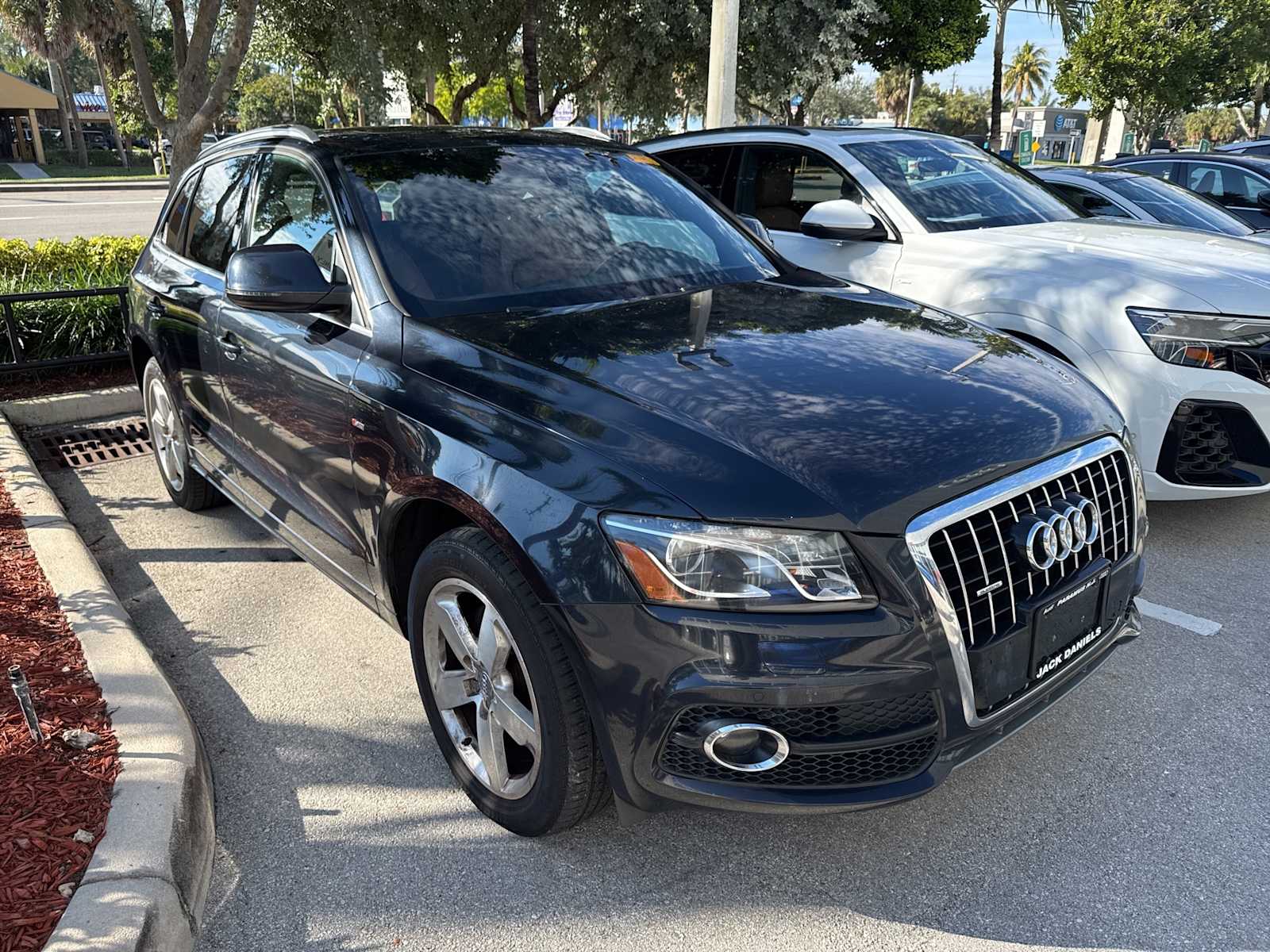 Thumbnail: 2012 Audi Q5 - 2