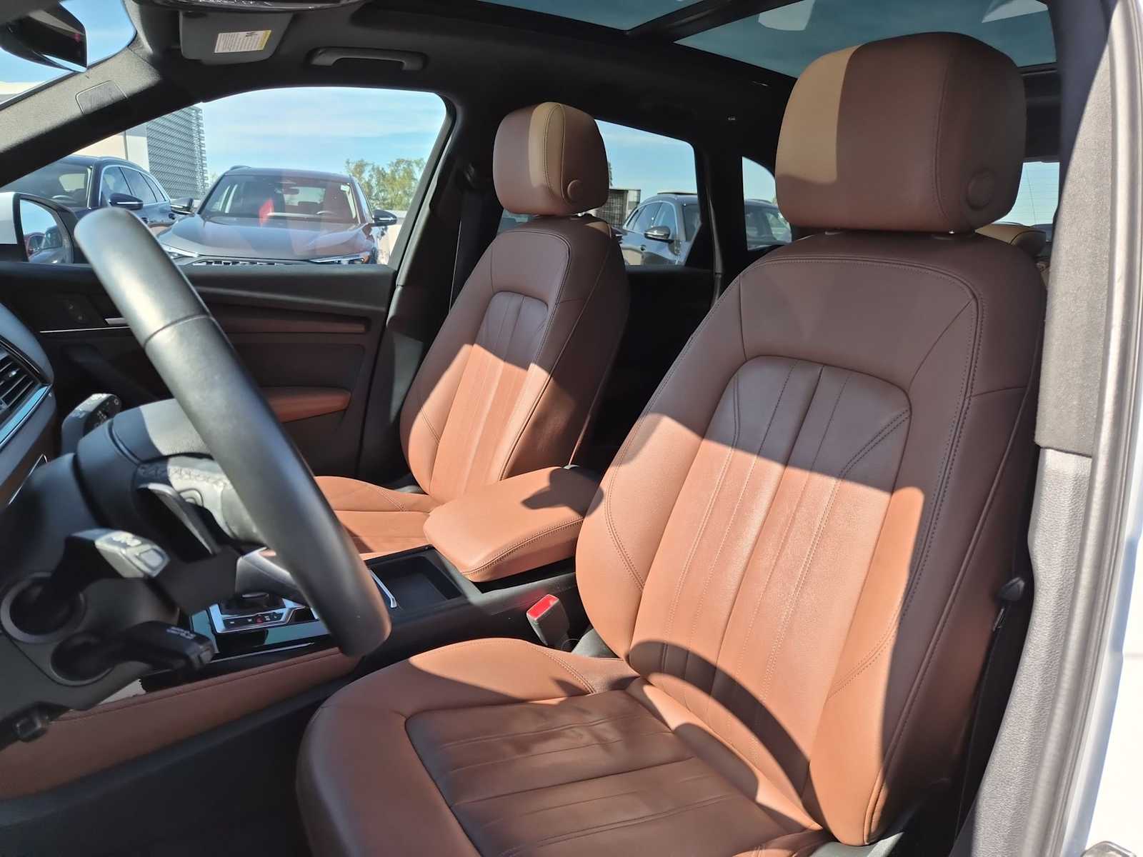 Thumbnail: 2022 Audi Q5 - 15