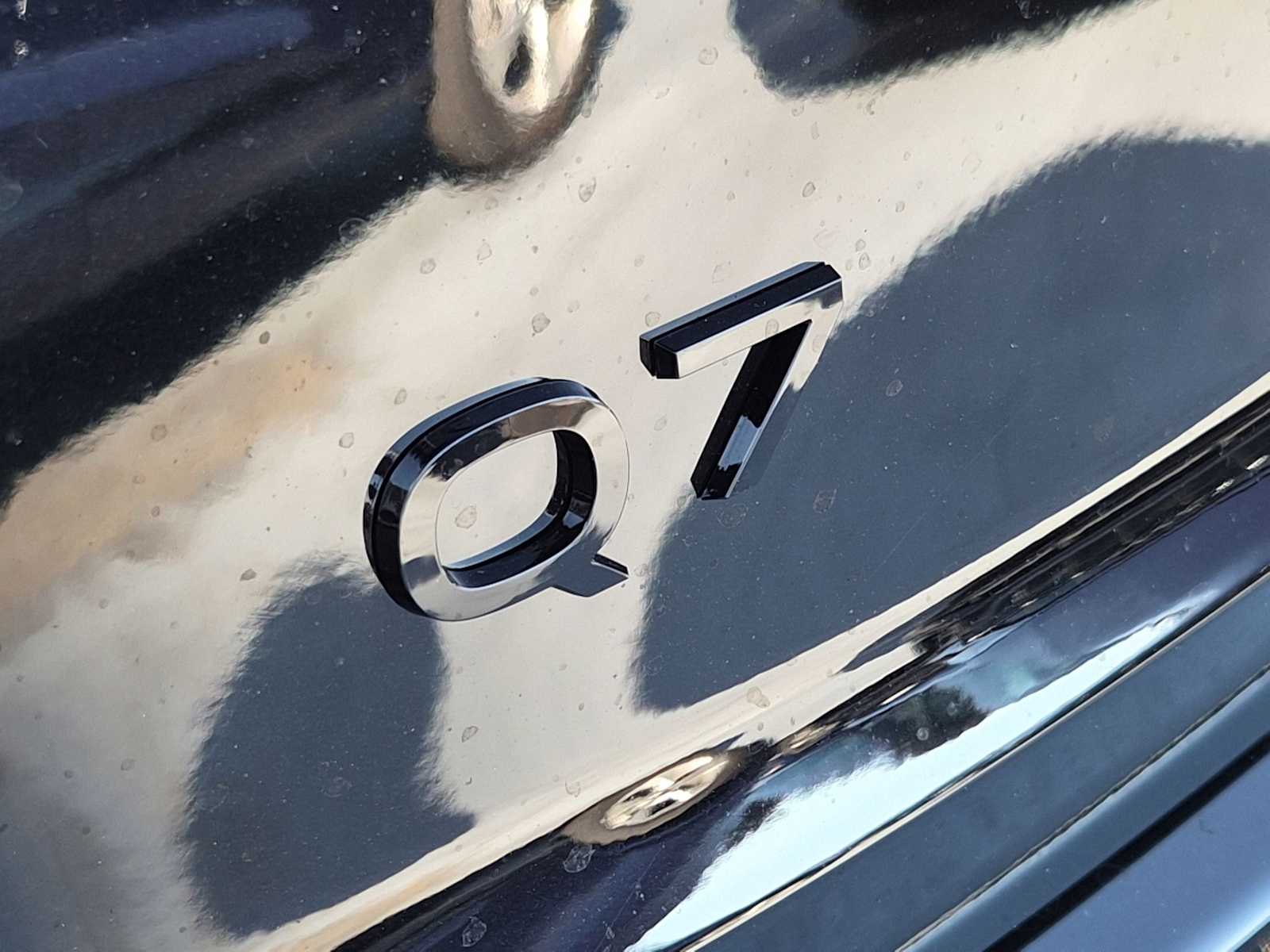 Thumbnail: 2026 Audi Q7 - 10