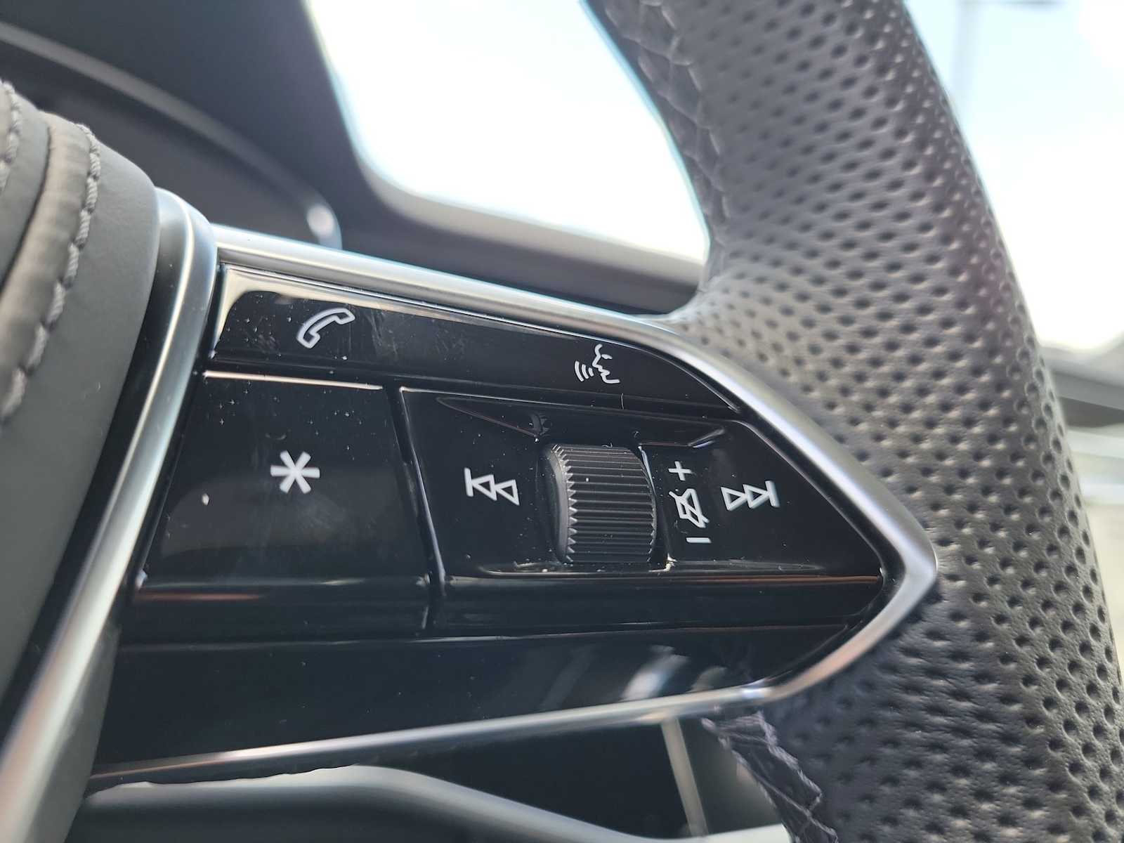 Thumbnail: 2026 Audi S8 - 24