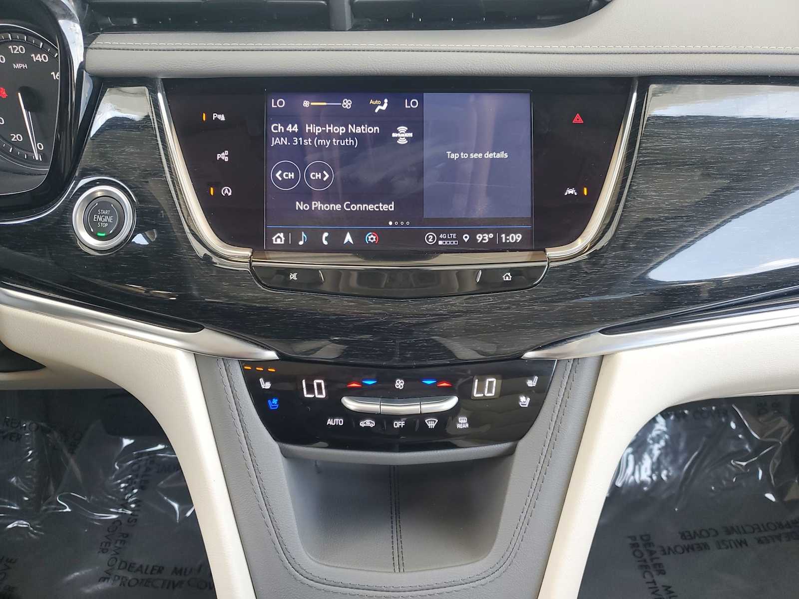 Thumbnail: 2023 Cadillac XT6 - 19