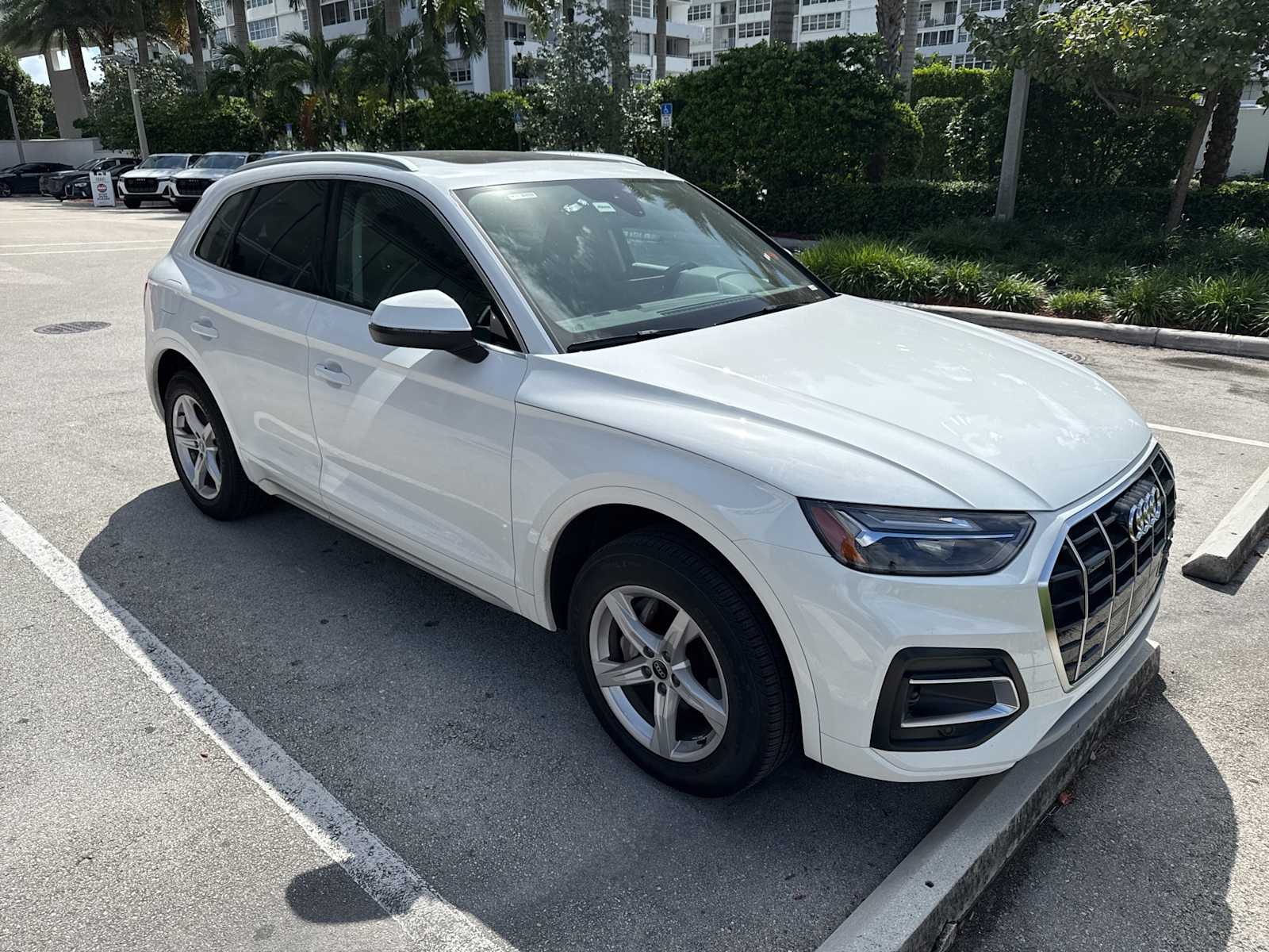 Thumbnail: 2023 Audi Q5 - 2