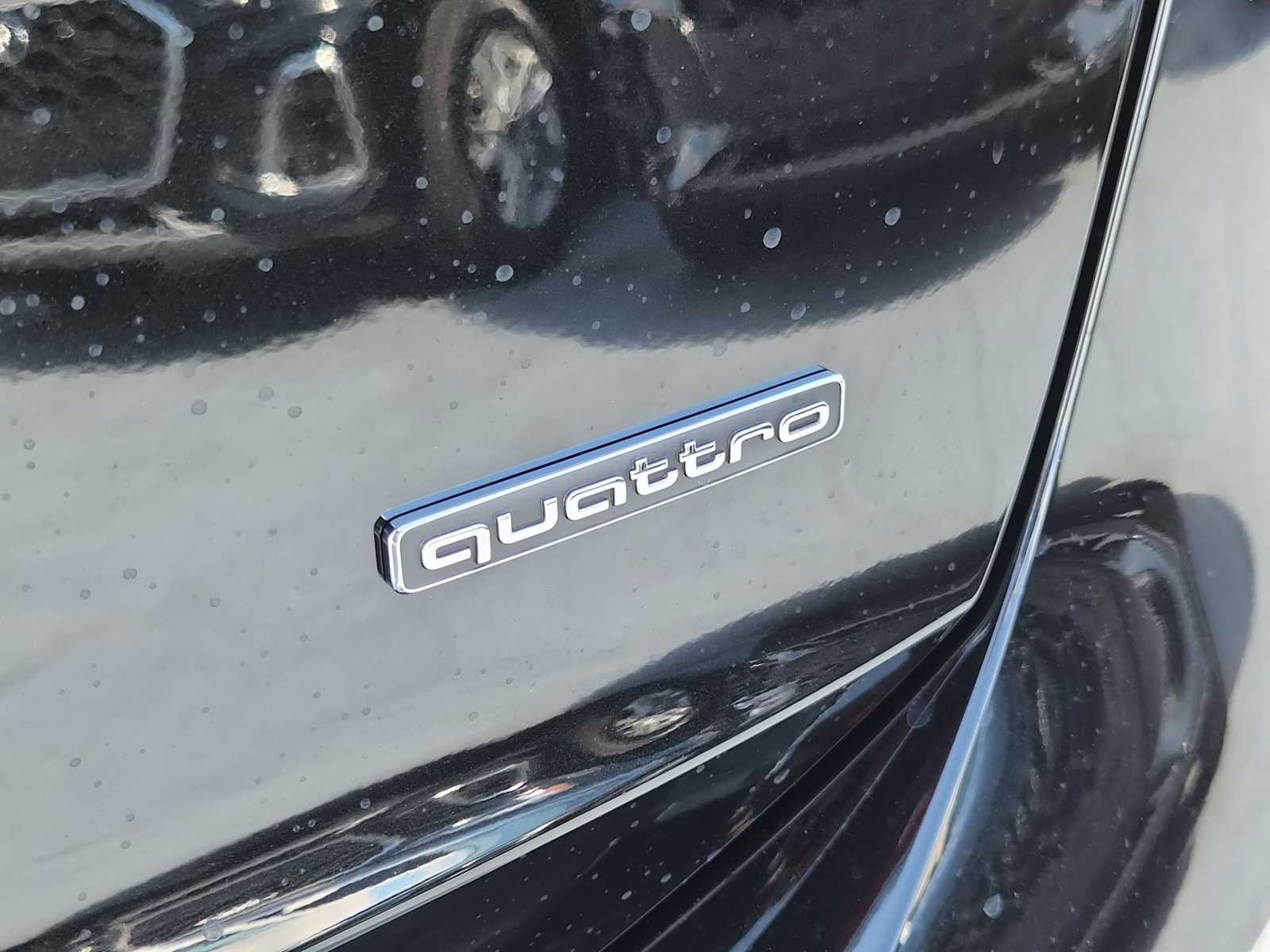 Thumbnail: 2025 Audi e-tron S - 11